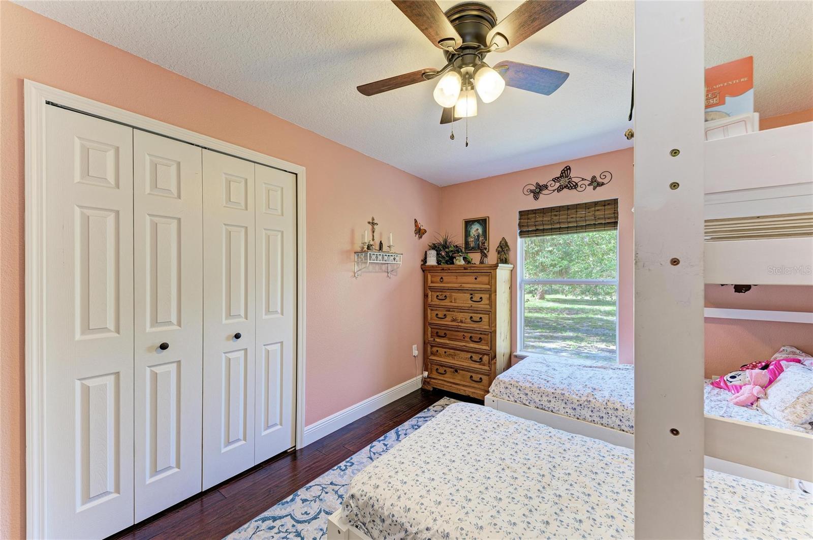 Image 34 of 68 For 4235 Shorewood Street