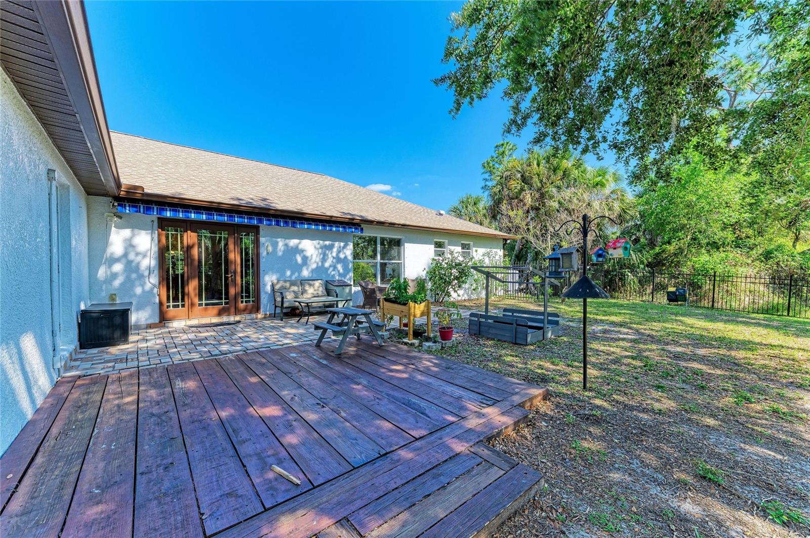 Image 43 of 68 For 4235 Shorewood Street