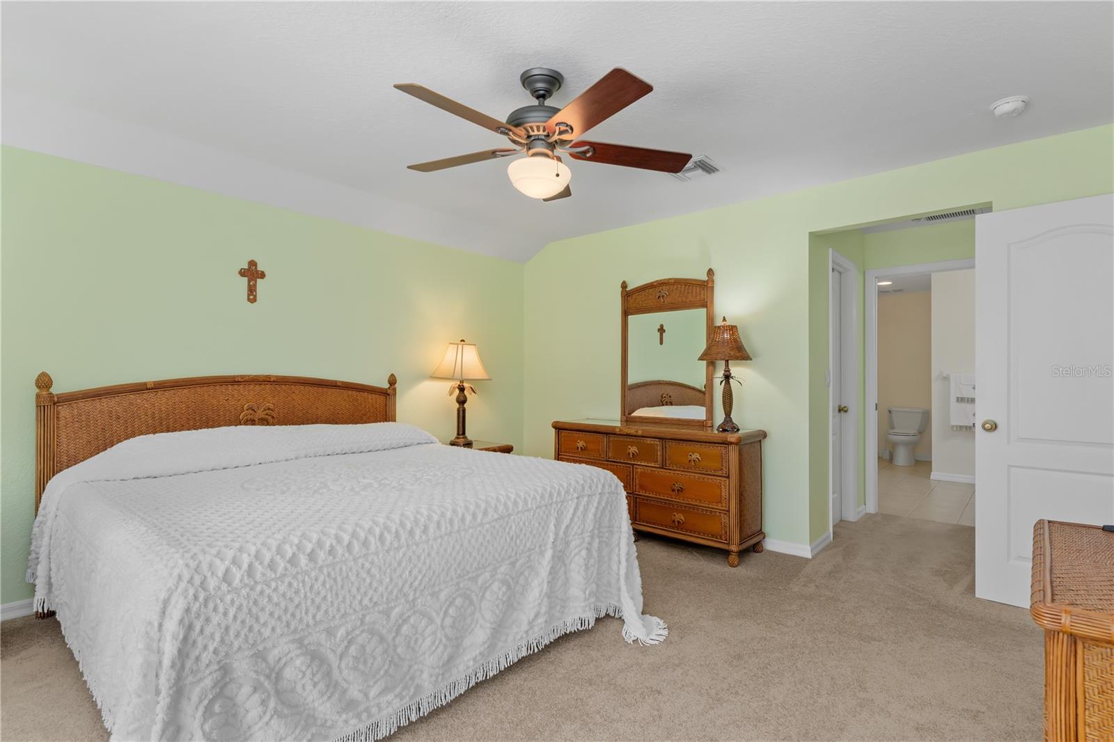 Image 19 of 39 For 176 Mariner Lane