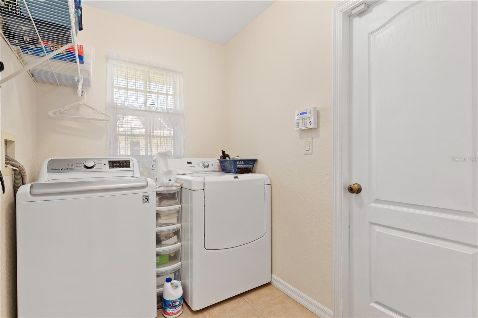 Image 28 of 39 For 176 Mariner Lane