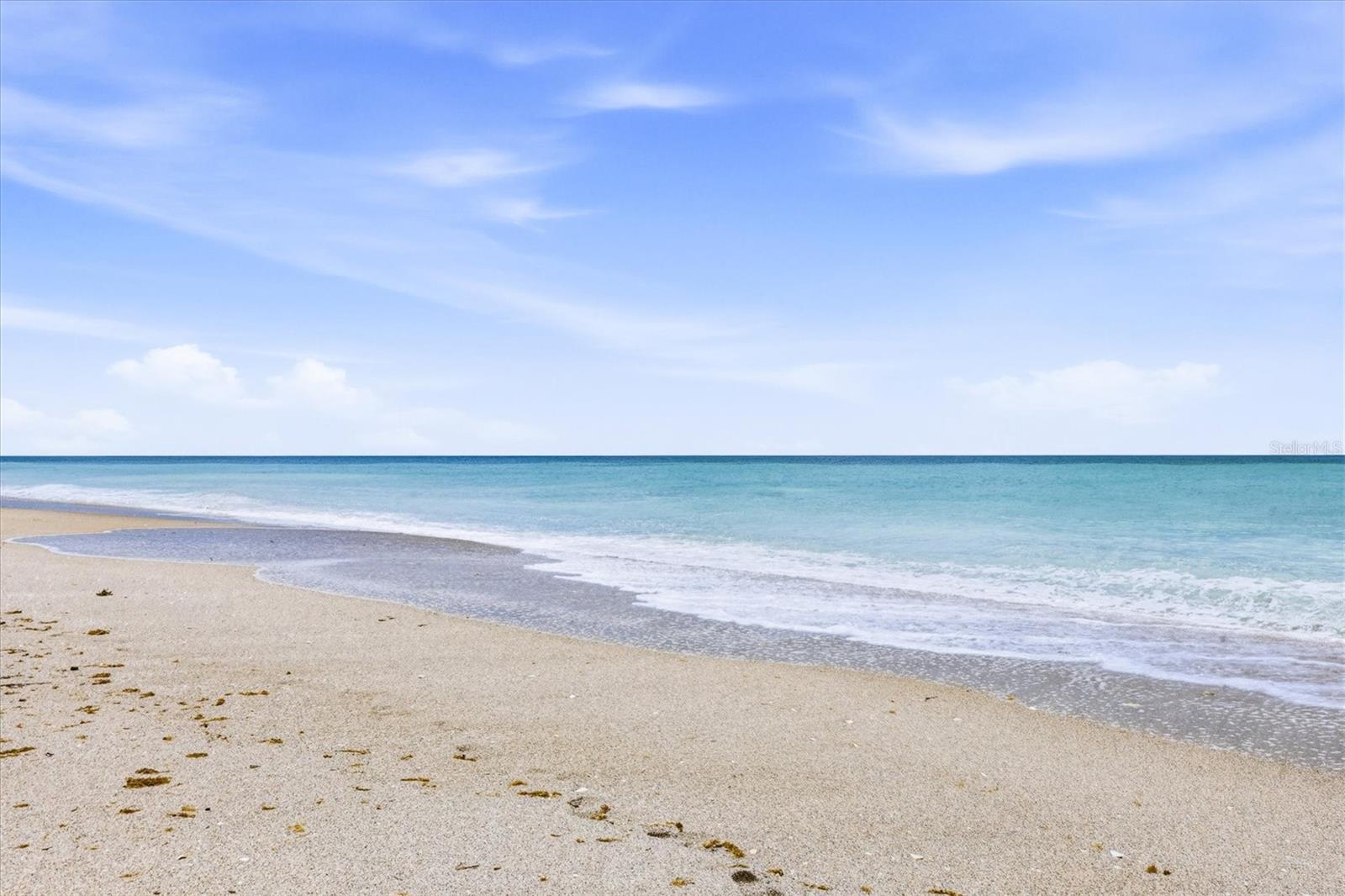 Image 3 of 79 For 1210 Shore View Drive B