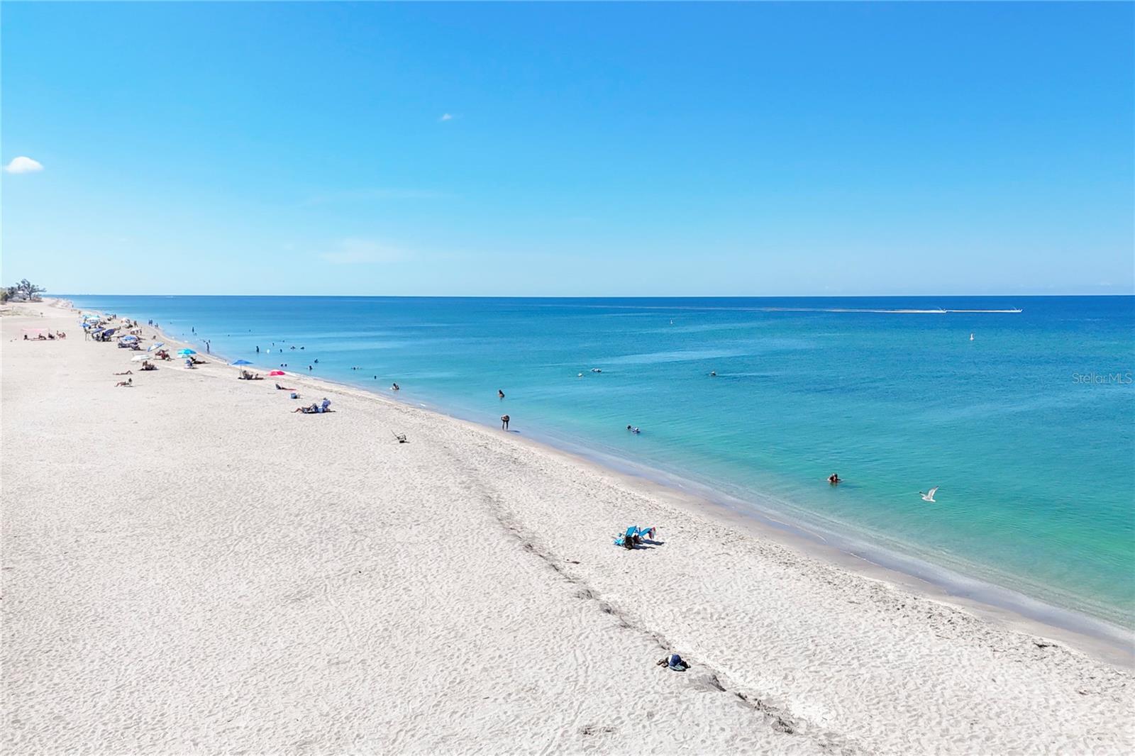 Image 72 of 79 For 1210 Shore View Drive B