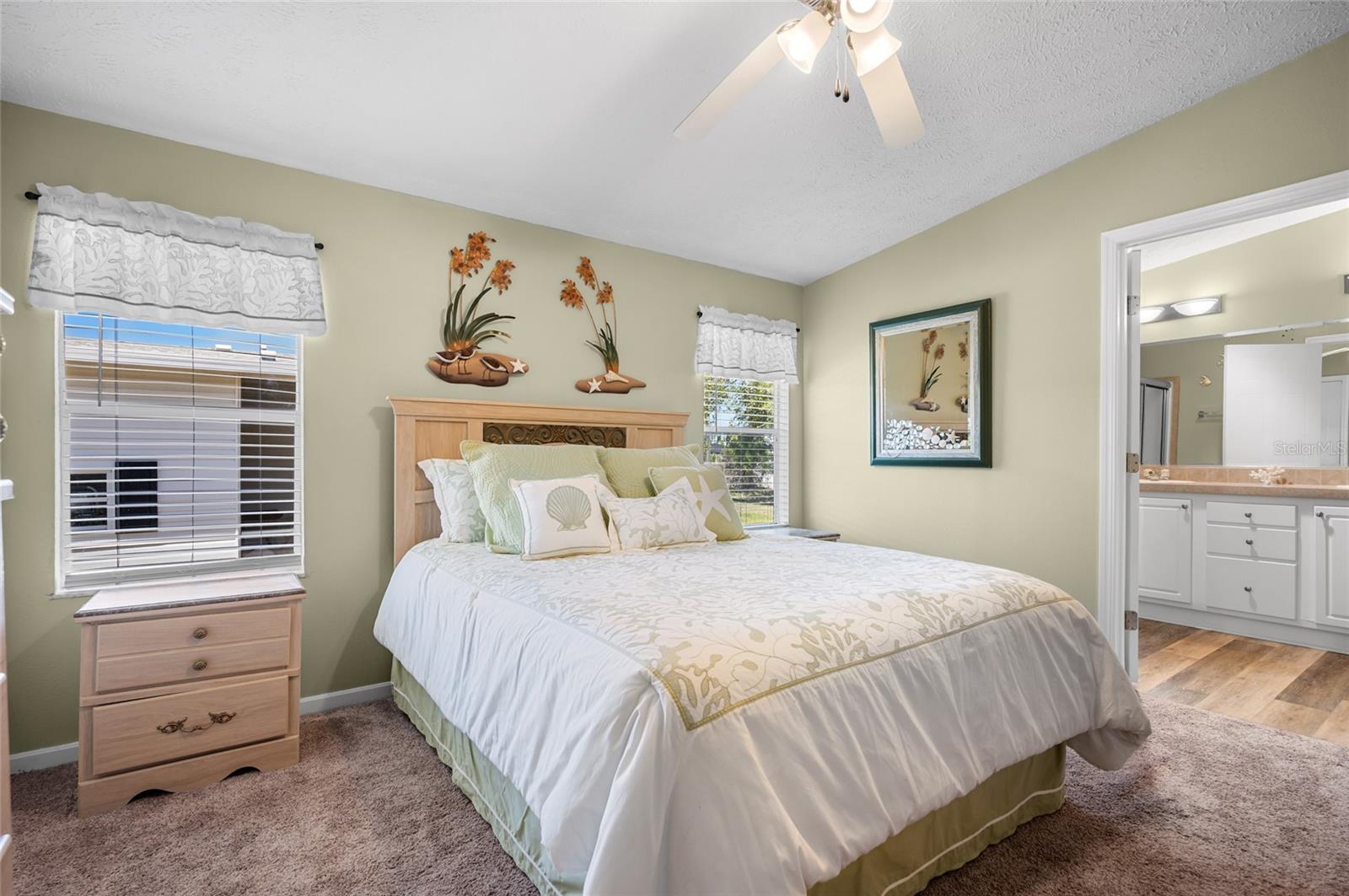 Image 15 of 46 For 9086 Pinehaven Way