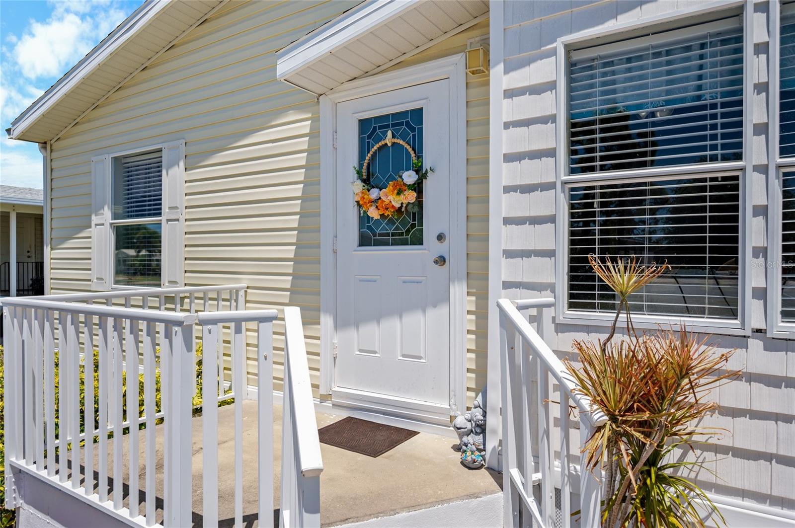 Image 2 of 46 For 9086 Pinehaven Way