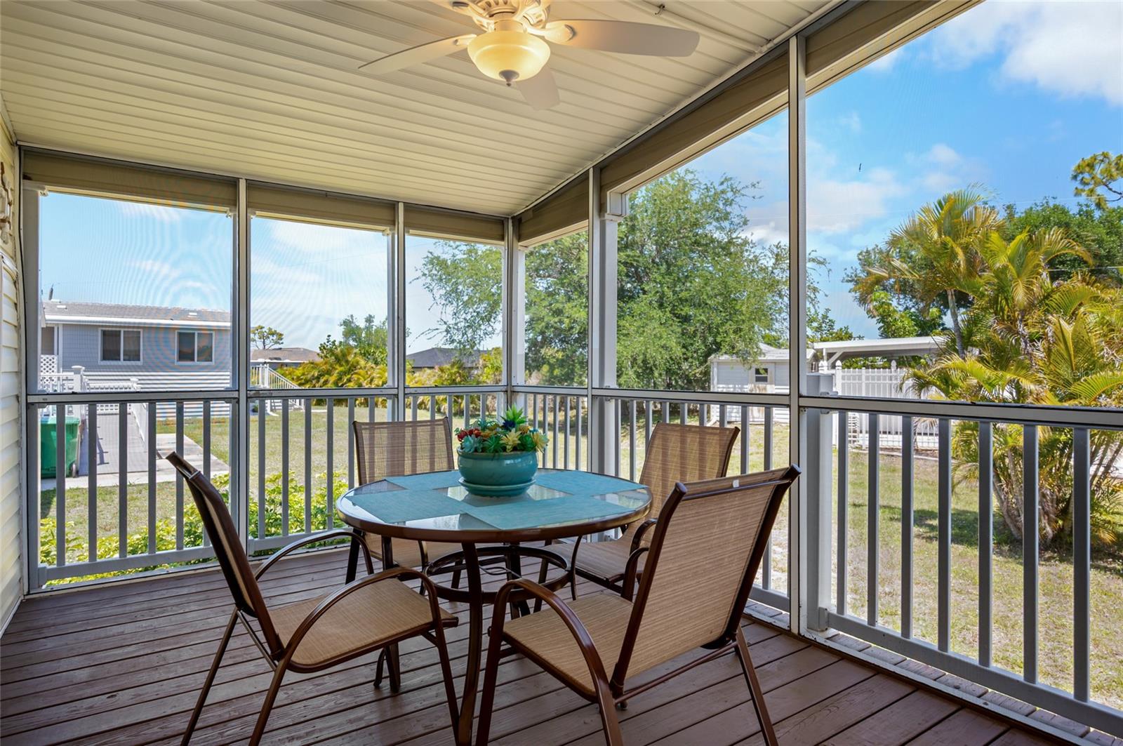 Image 26 of 46 For 9086 Pinehaven Way