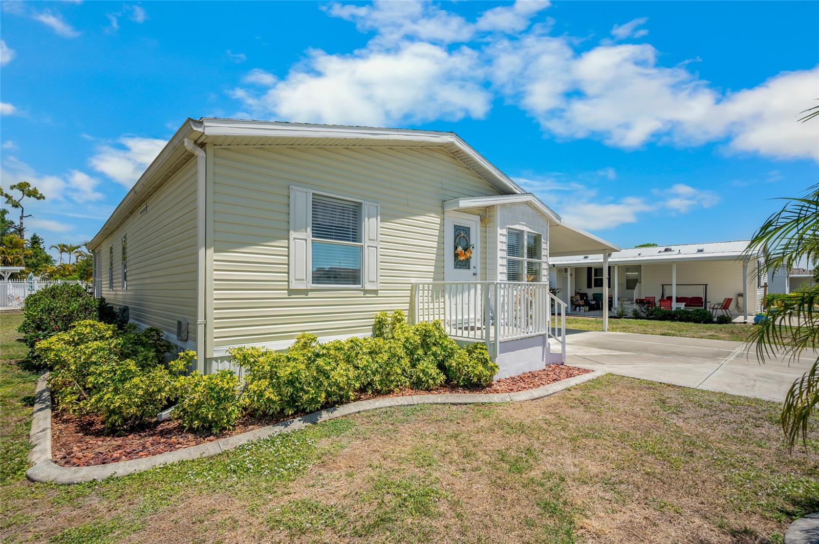 Image 32 of 46 For 9086 Pinehaven Way