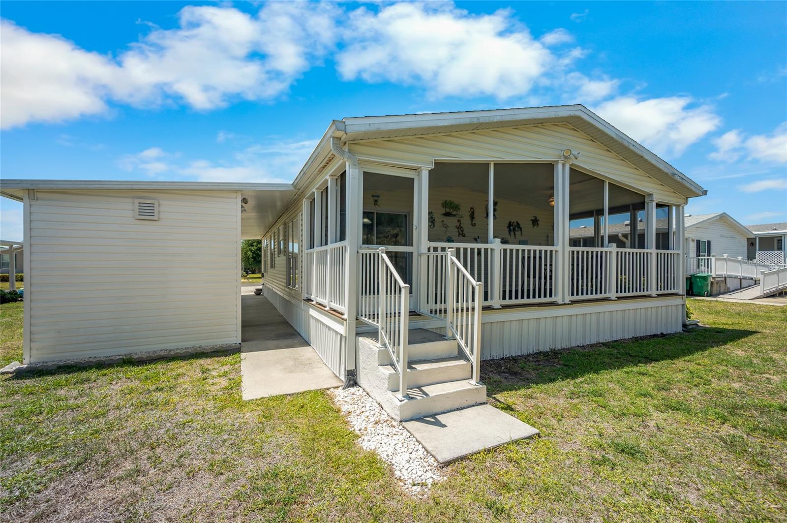 Image 34 of 46 For 9086 Pinehaven Way