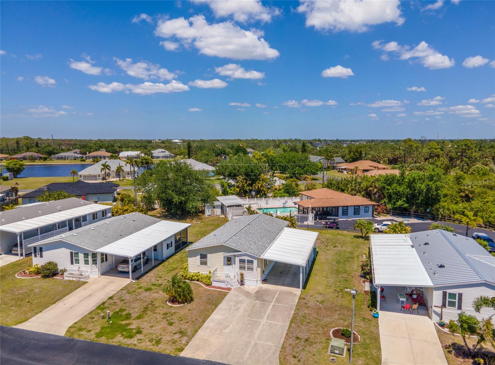 Image 40 of 46 For 9086 Pinehaven Way