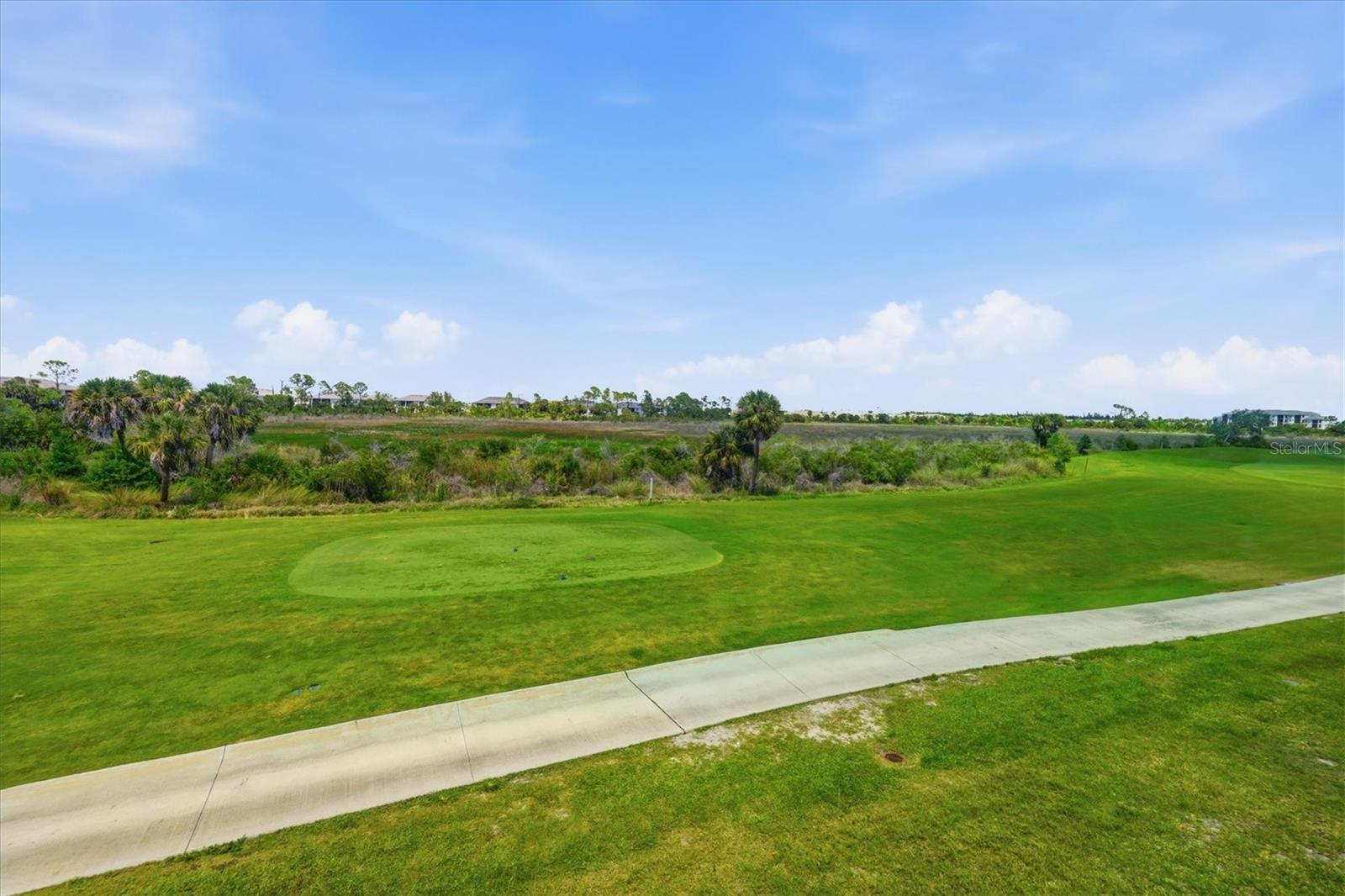 Image 23 of 59 For 12580 Galapagos Court #204