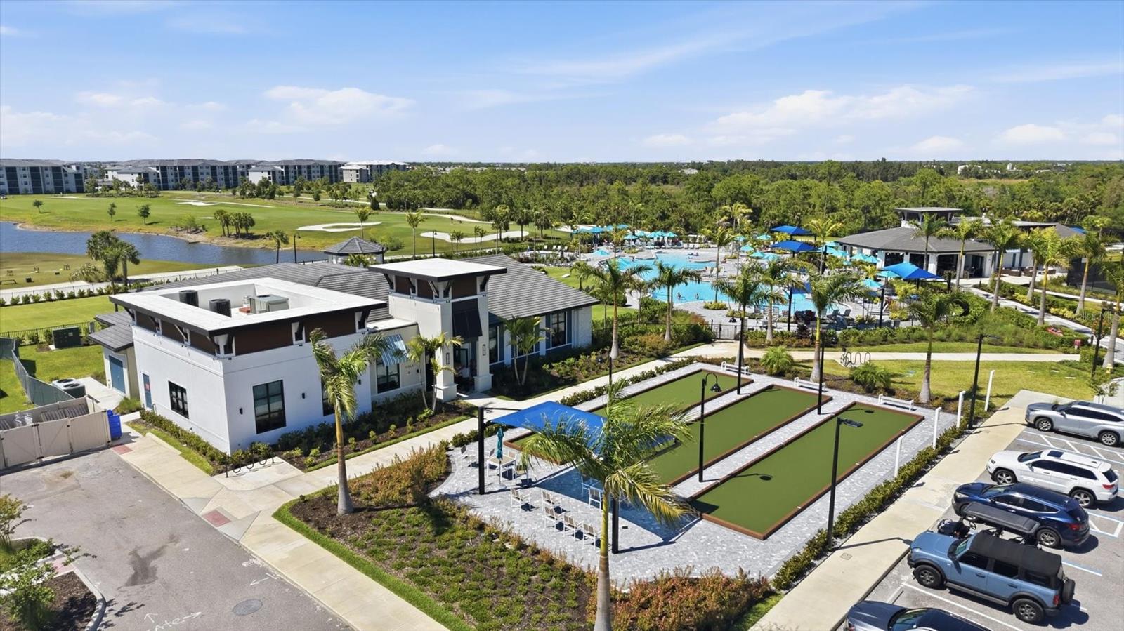 Image 32 of 59 For 12580 Galapagos Court #204