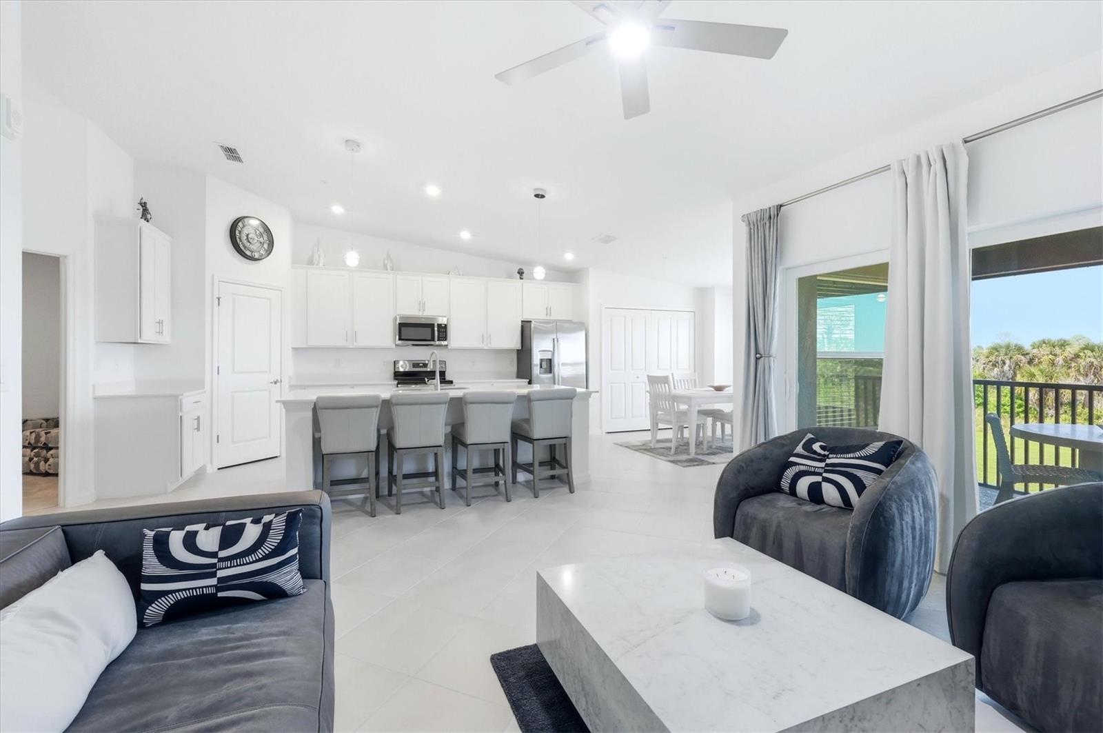 Image 4 of 59 For 12580 Galapagos Court #204