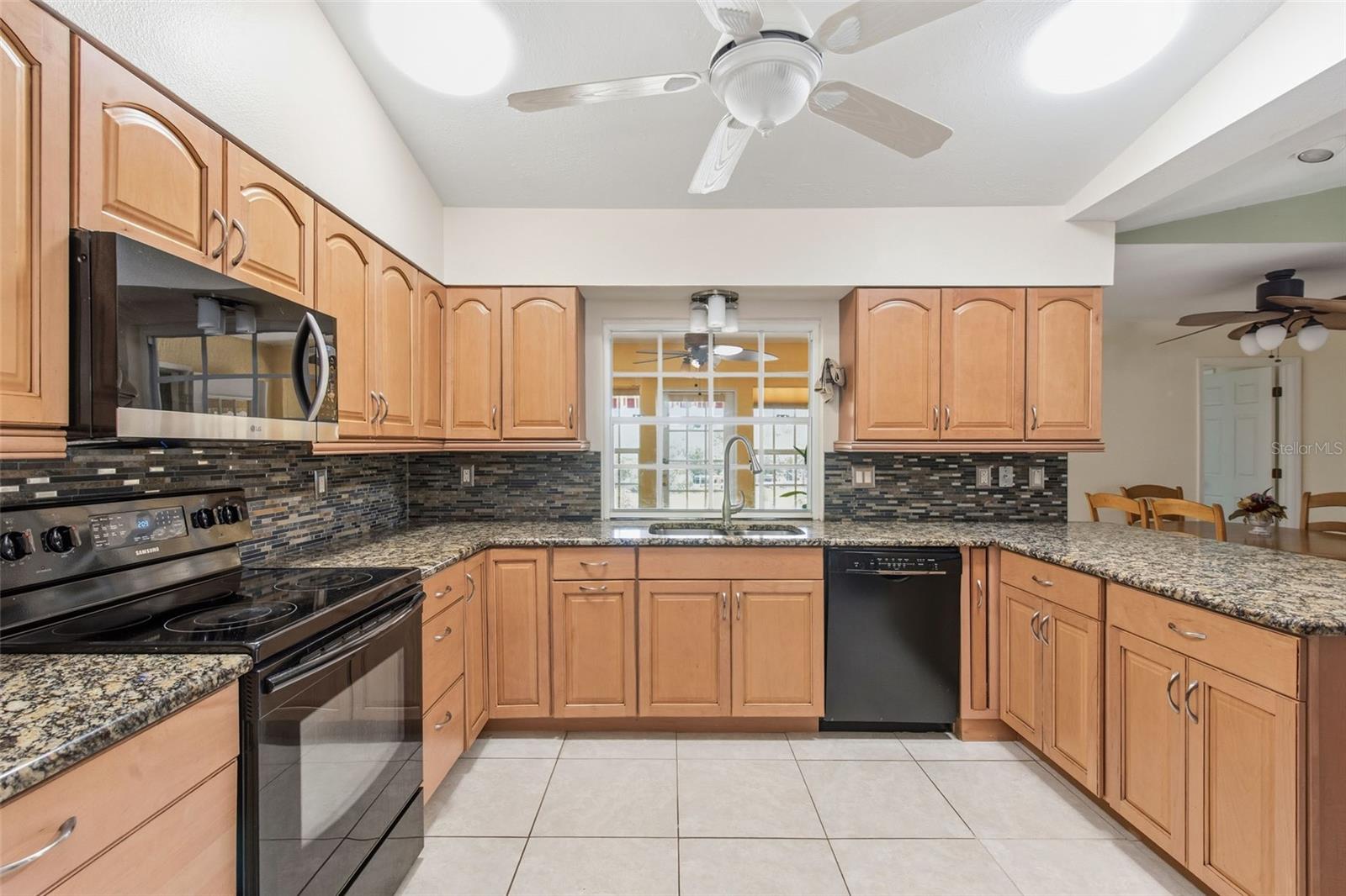 Image 35 of 88 For 880 Lemon Bay Drive