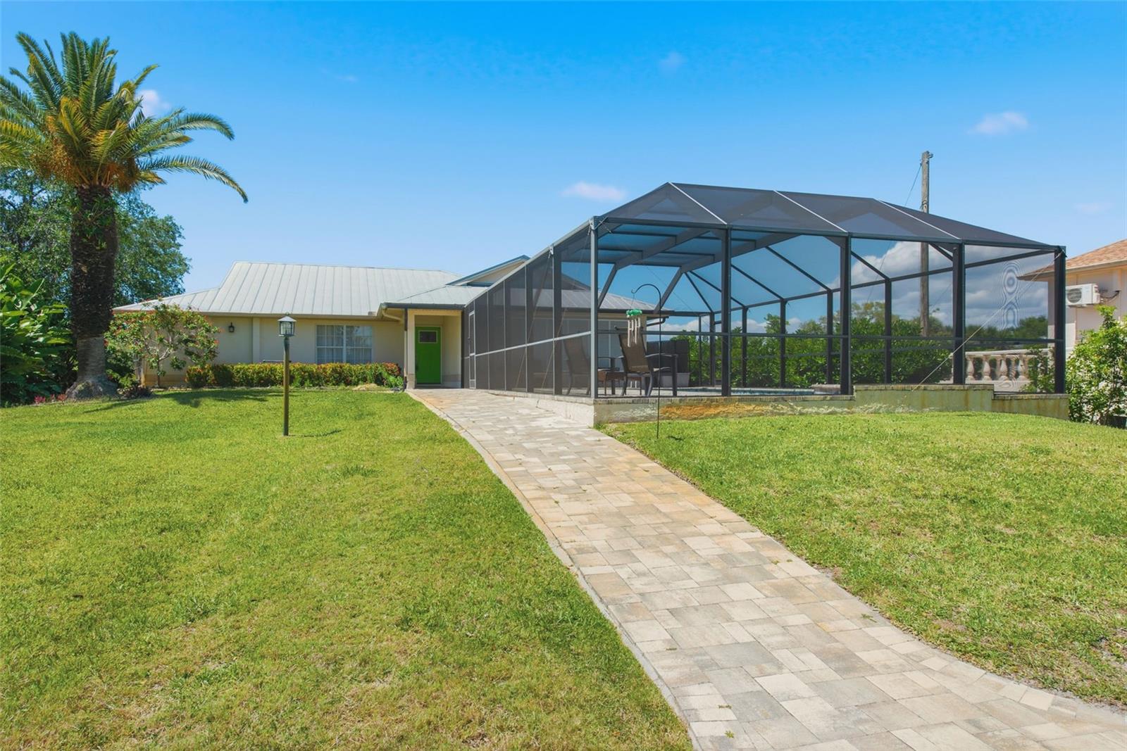 Image 4 of 88 For 880 Lemon Bay Drive