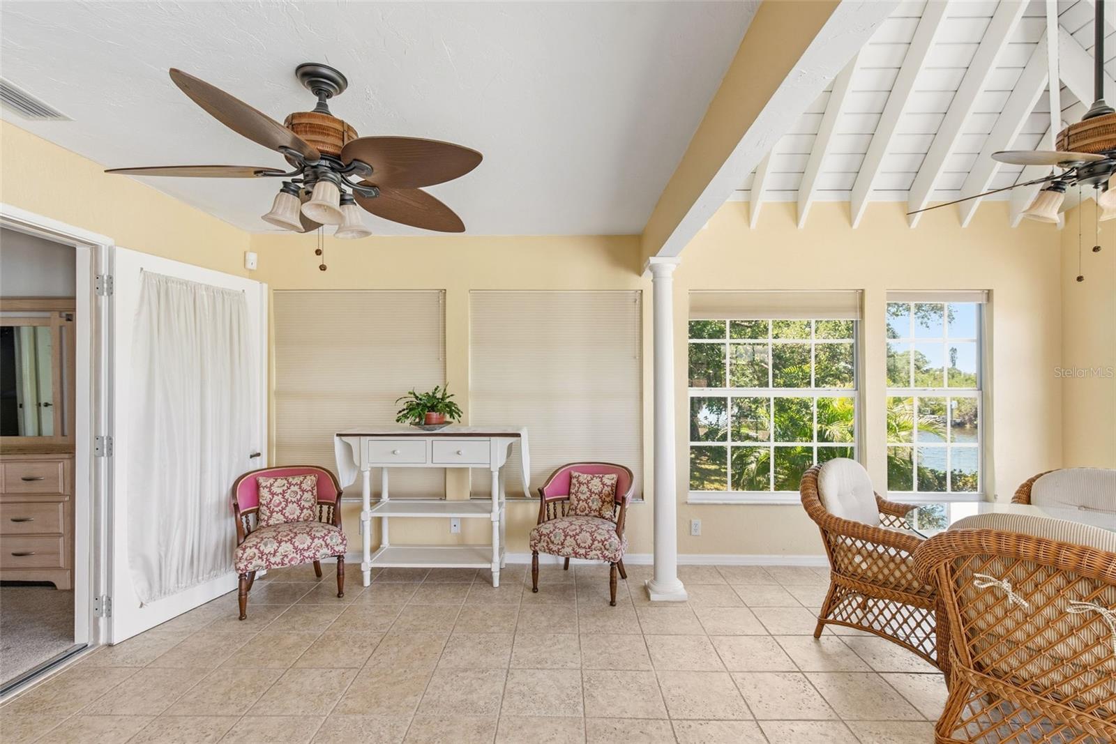 Image 46 of 88 For 880 Lemon Bay Drive