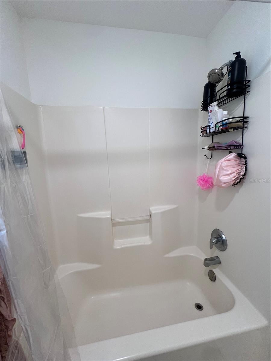 Image 18 of 34 For 3897 22nd Avenue