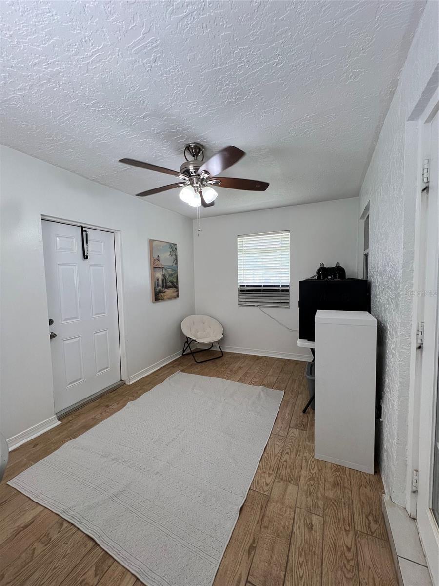 Image 24 of 34 For 3897 22nd Avenue