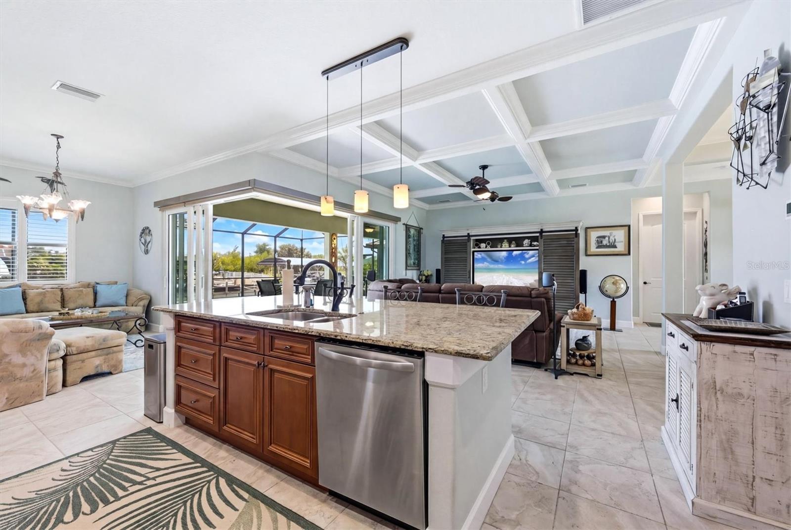 Image 14 of 46 For 15610 Seafoam Circle