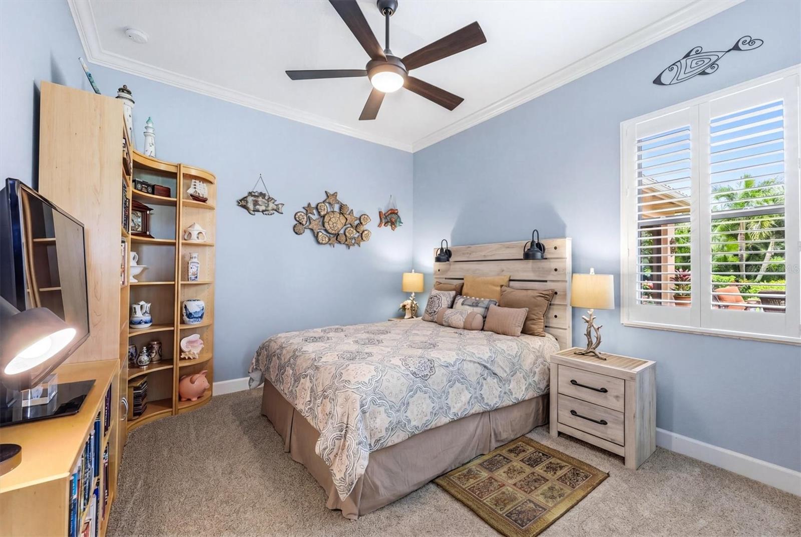 Image 29 of 46 For 15610 Seafoam Circle