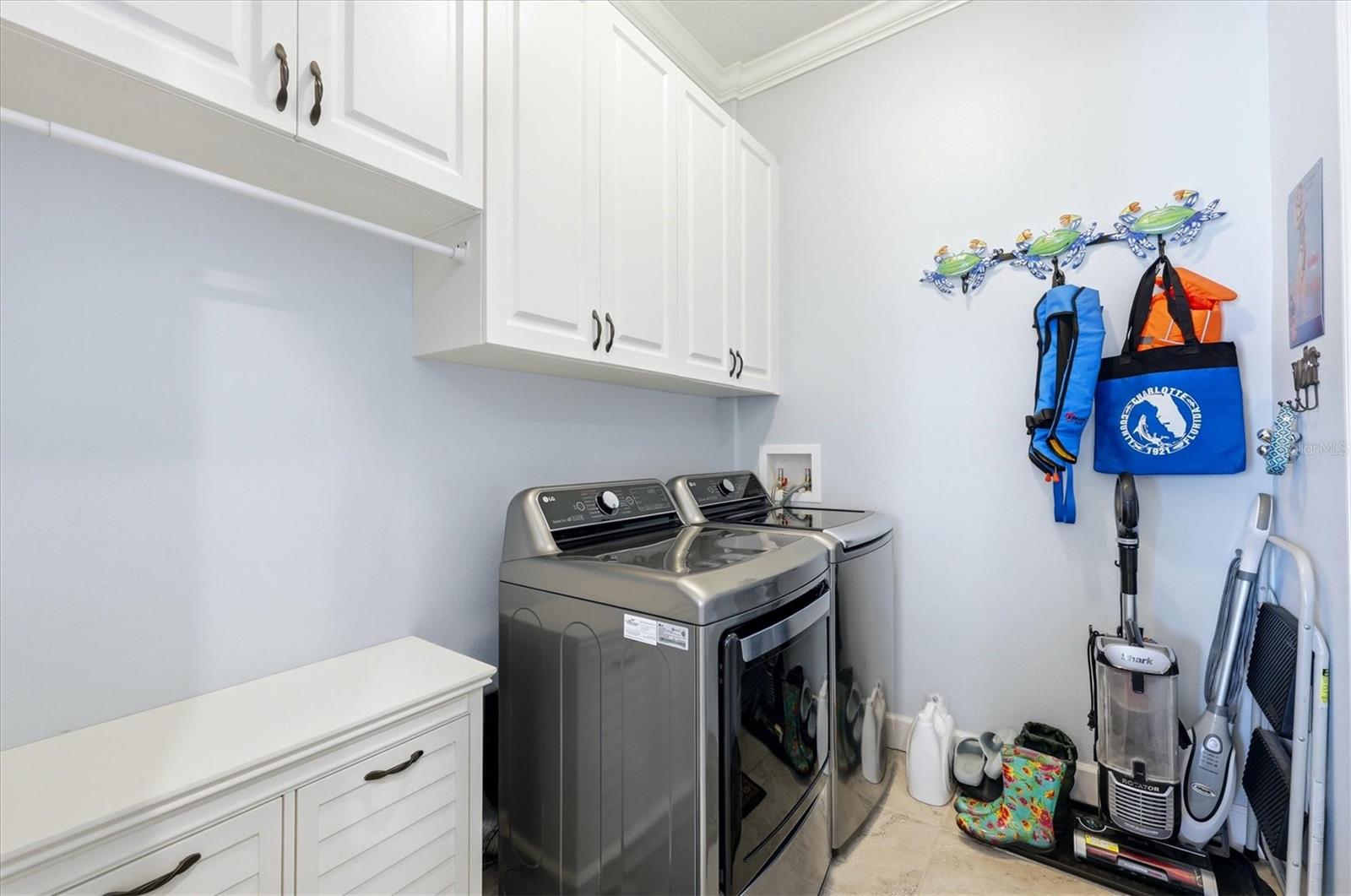 Image 31 of 46 For 15610 Seafoam Circle