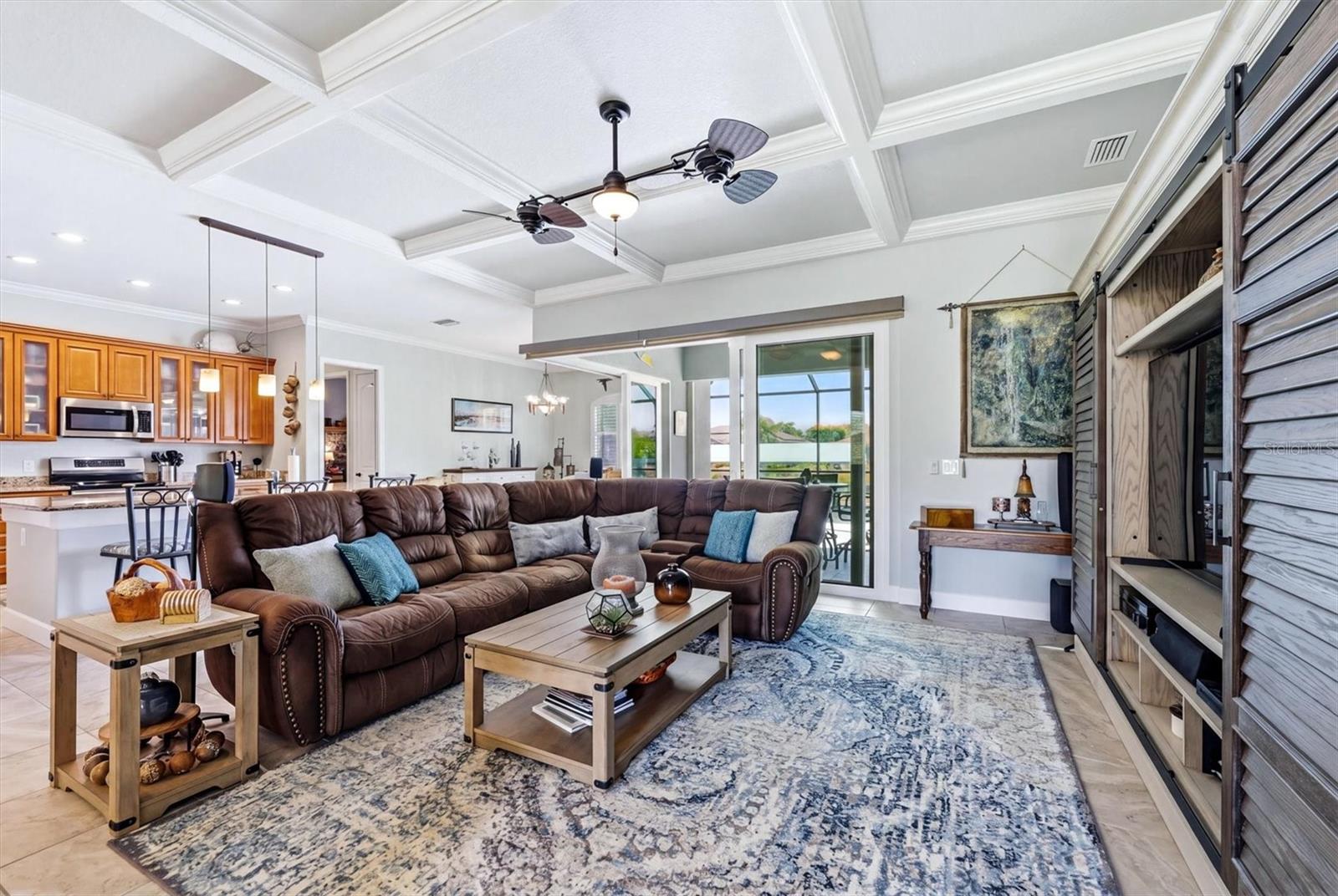 Image 4 of 46 For 15610 Seafoam Circle