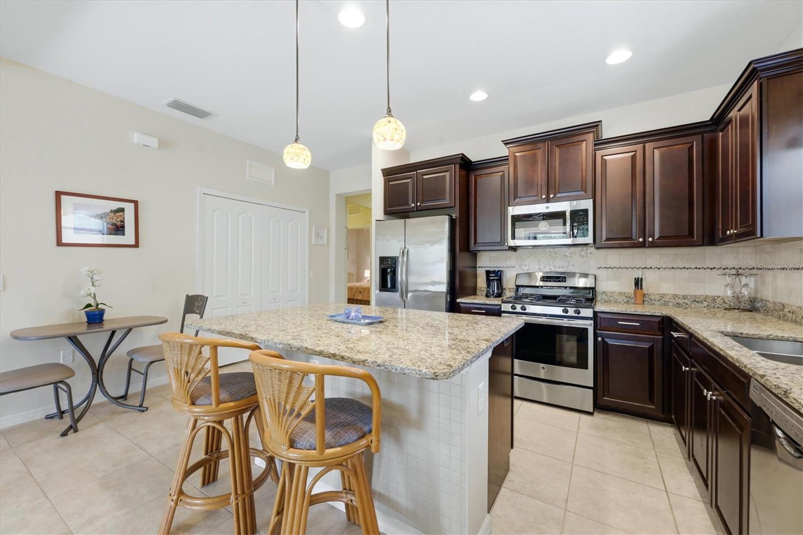 Image 17 of 46 For 1359 Backspin Drive