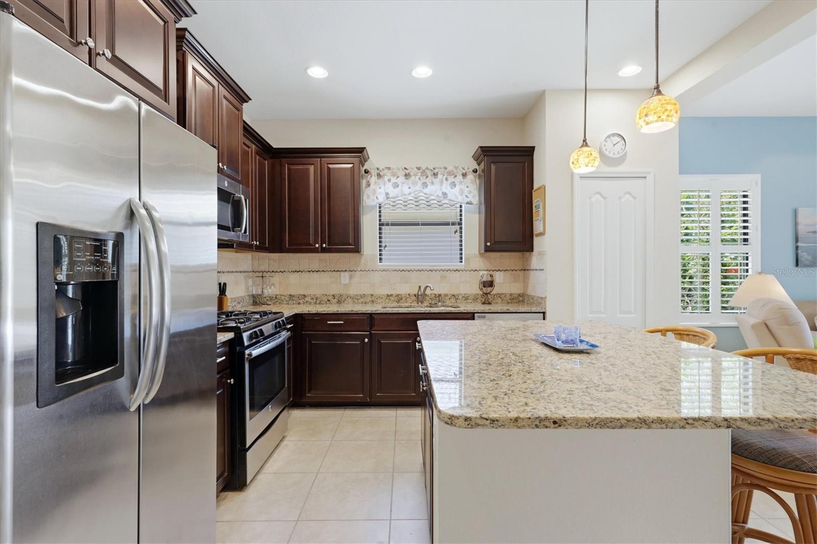 Image 18 of 46 For 1359 Backspin Drive