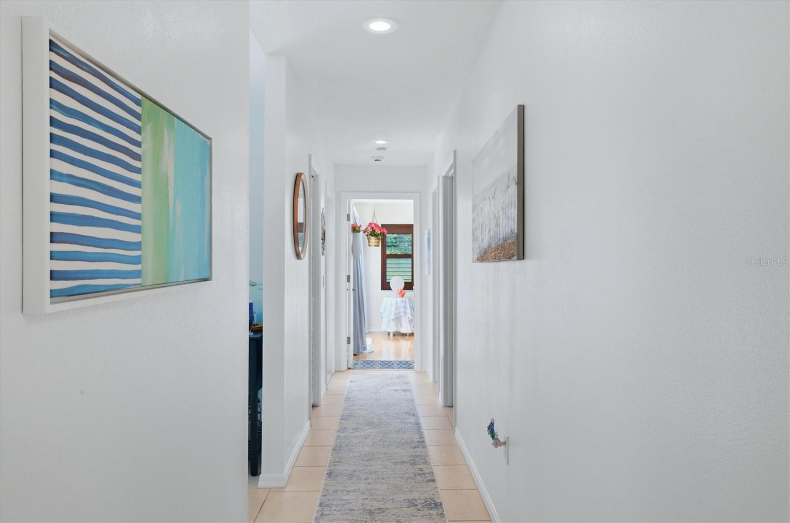 Image 18 of 41 For 10 Arlington Drive