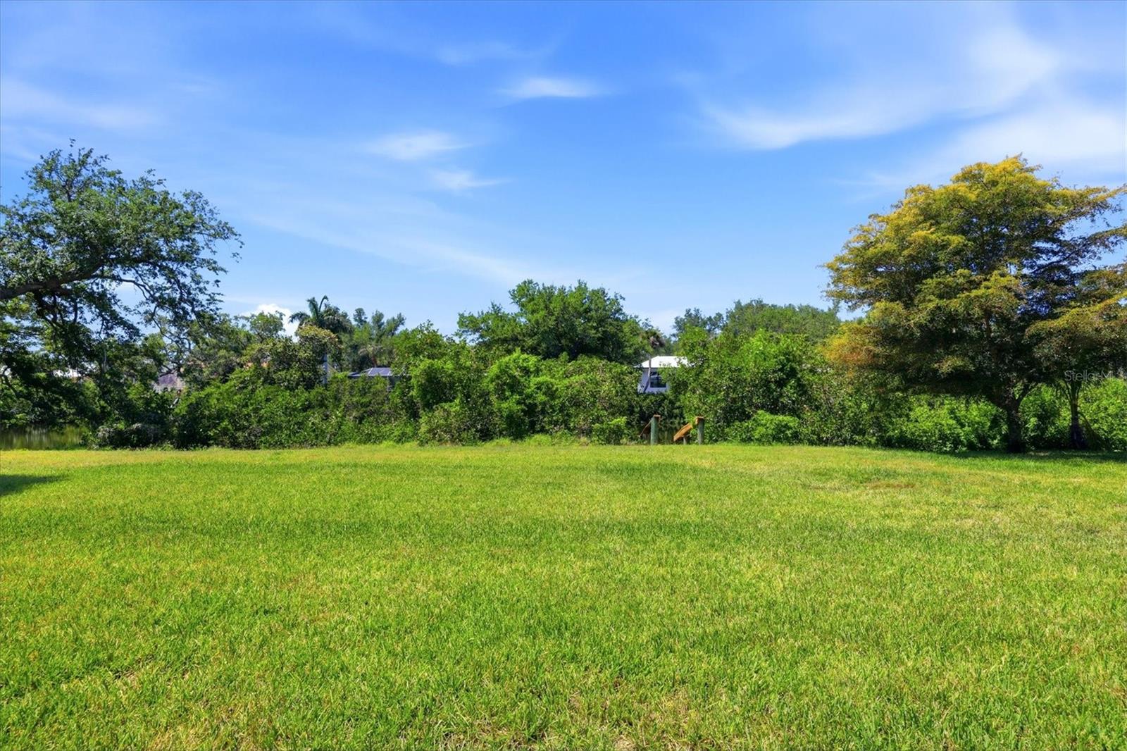 Image 31 of 41 For 10 Arlington Drive