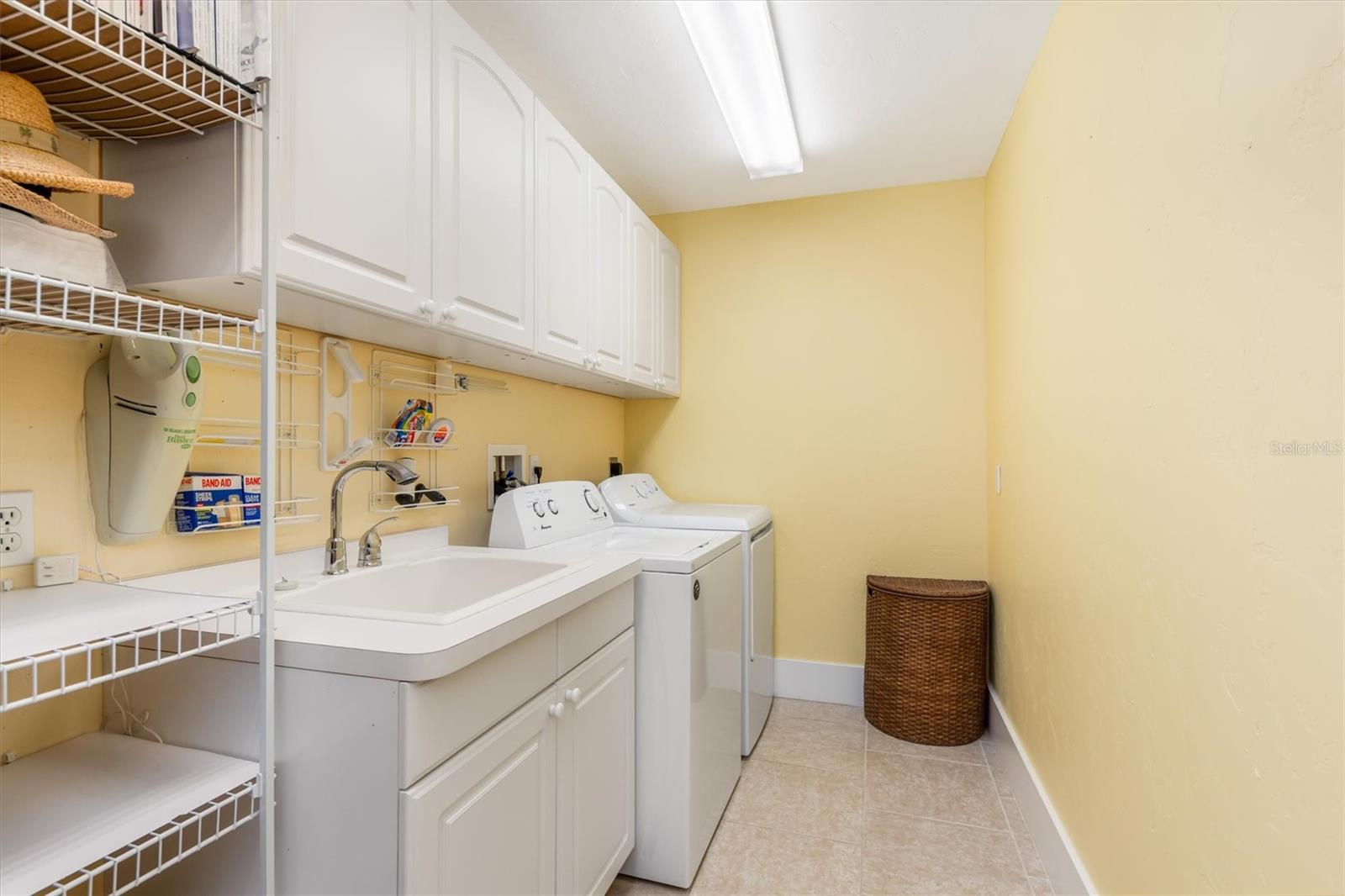 Image 19 of 57 For 4155 Cape Haze Drive