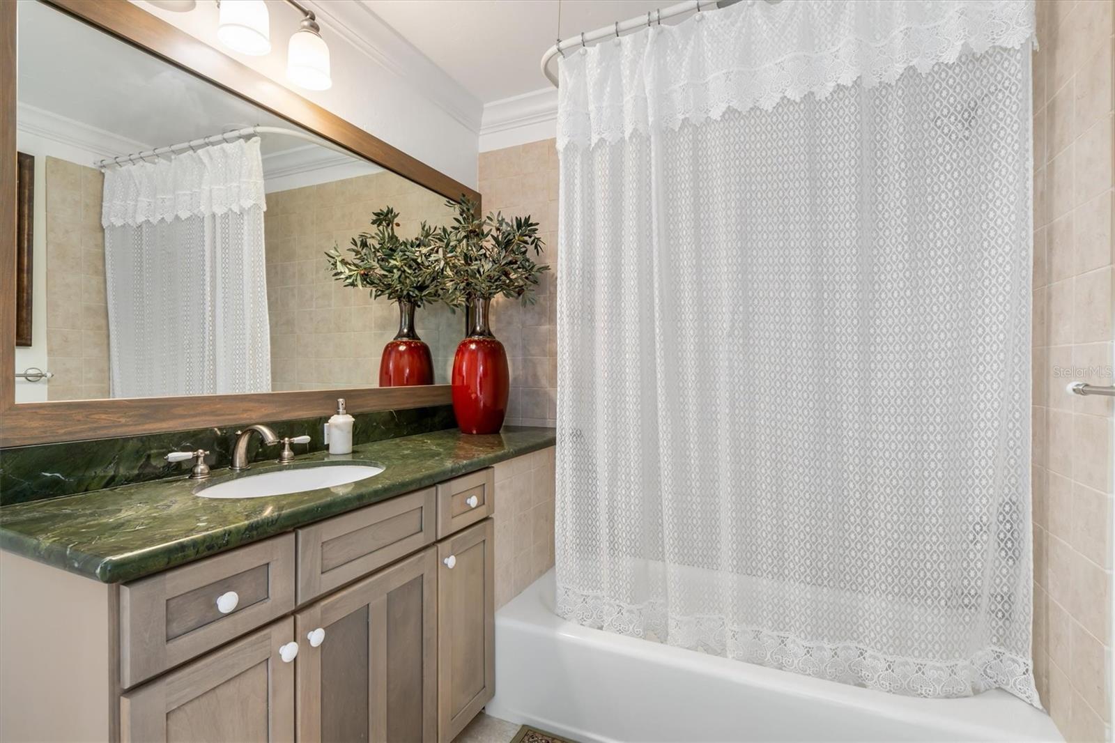 Image 26 of 57 For 4155 Cape Haze Drive