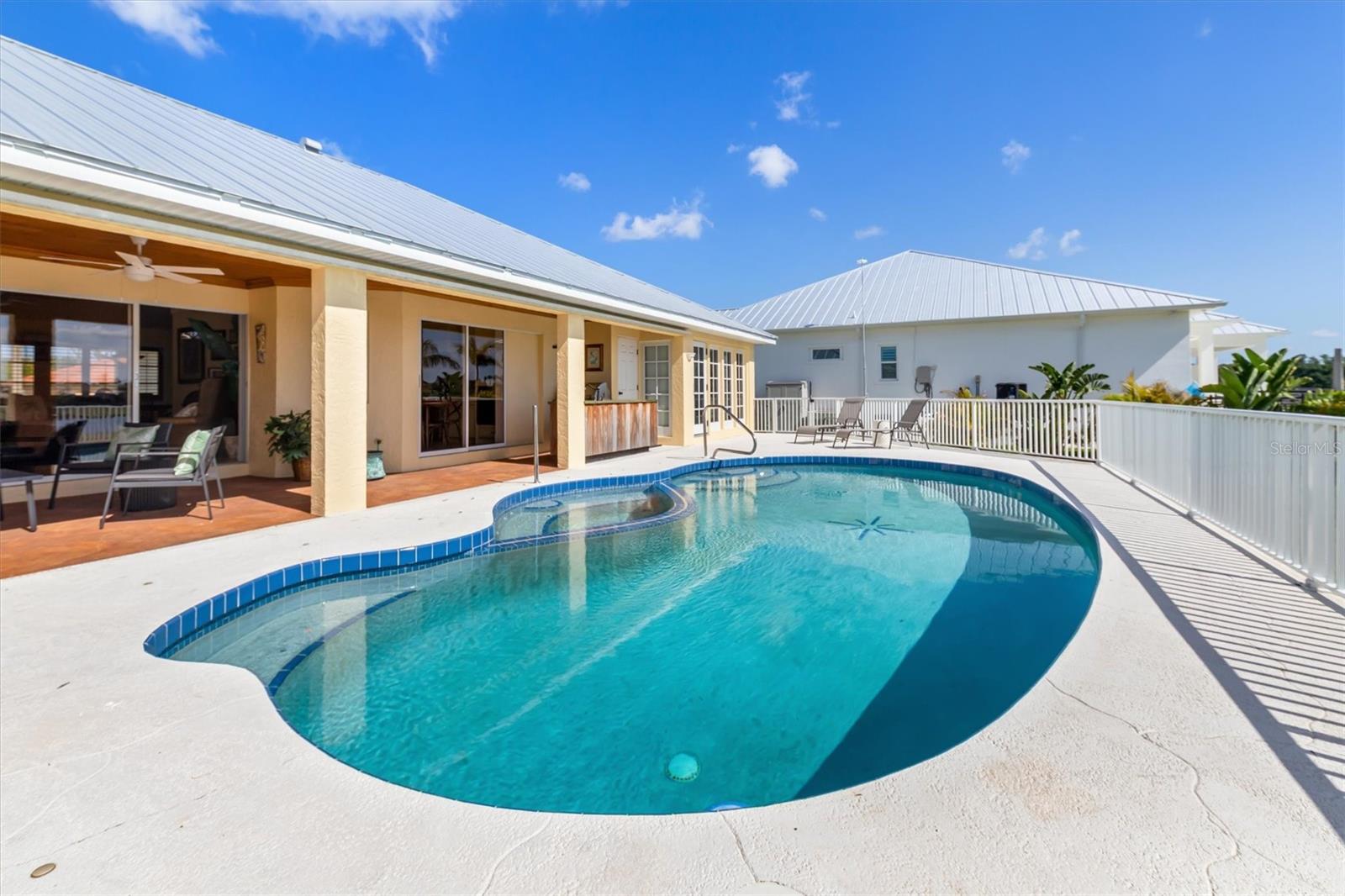 Image 40 of 57 For 4155 Cape Haze Drive