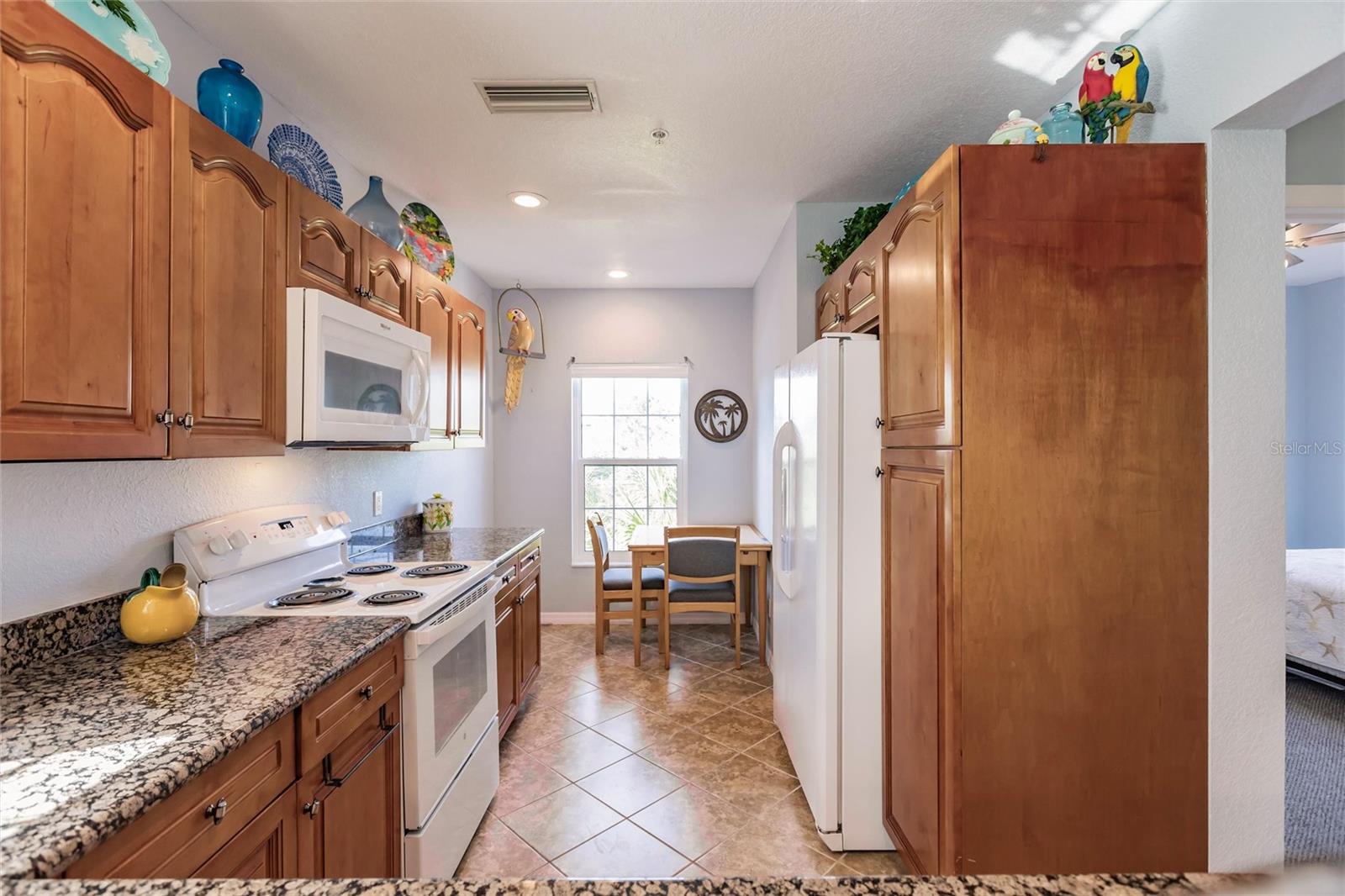 Image 15 of 59 For 8409 Placida Road 308