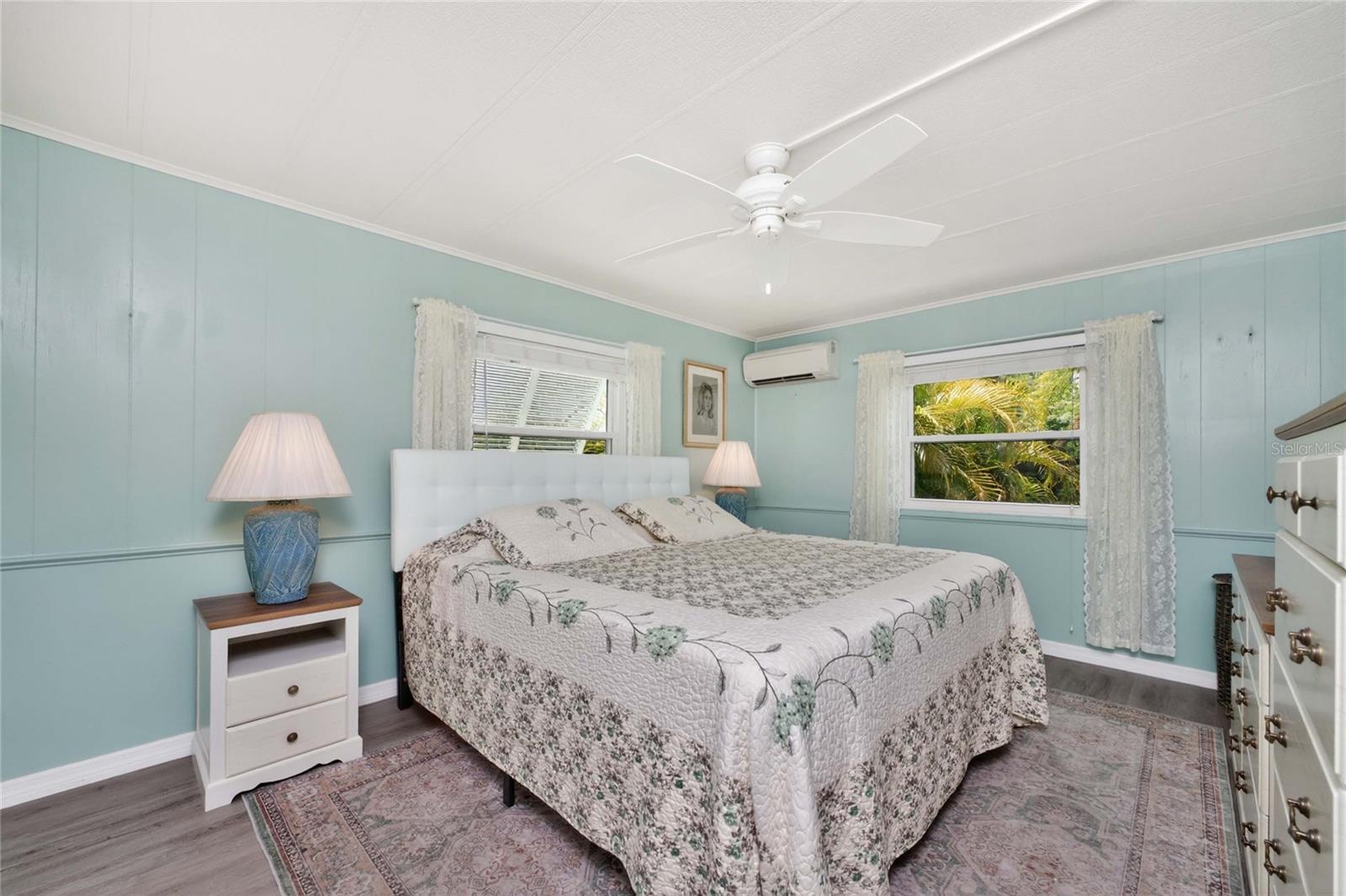Image 18 of 48 For 3022 Audubon Avenue