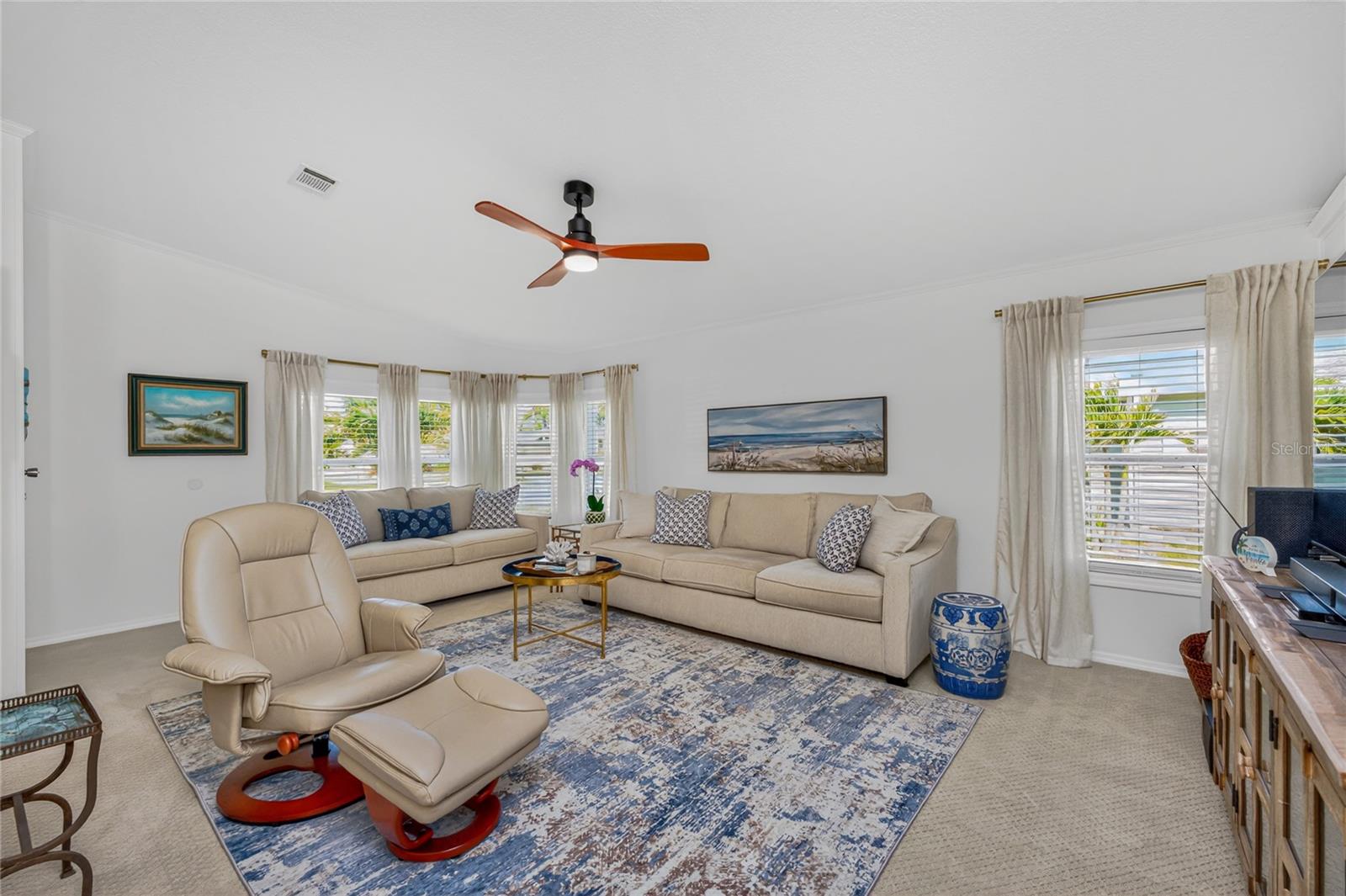 Image 16 of 43 For 9123 Kestral Circle