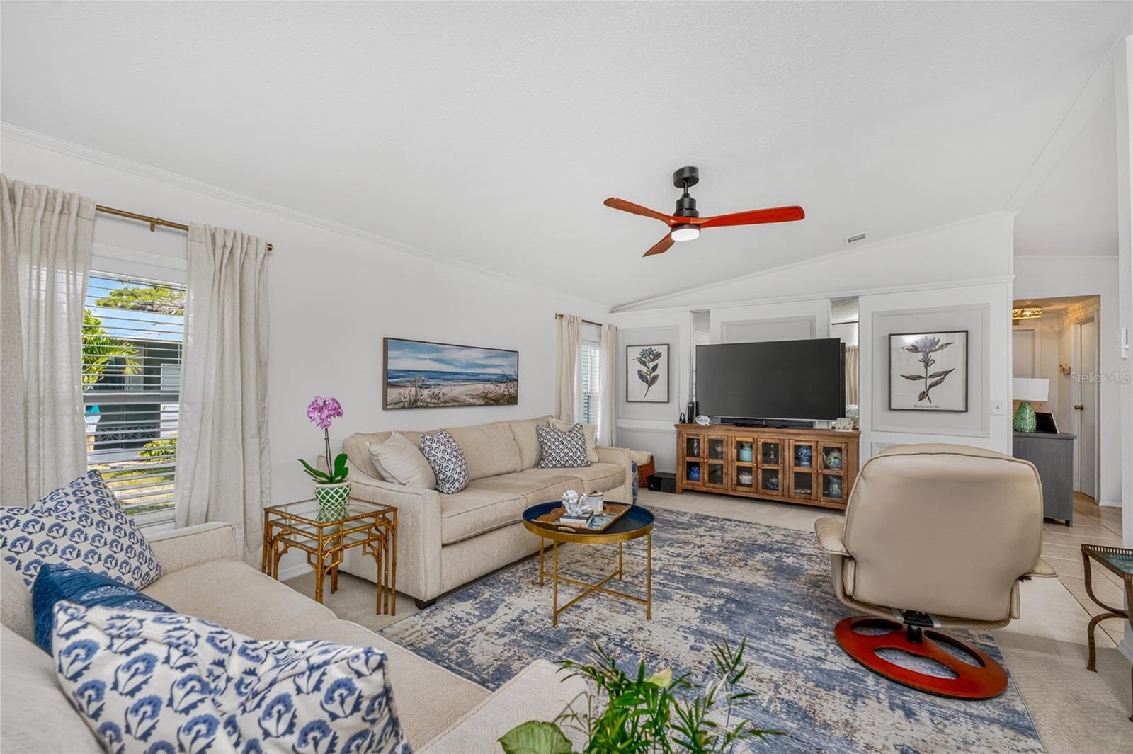 Image 17 of 43 For 9123 Kestral Circle