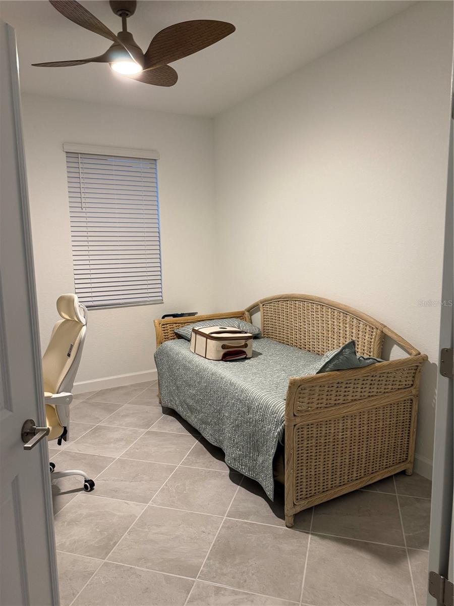 Image 15 of 33 For 8700 Seasalt Loop