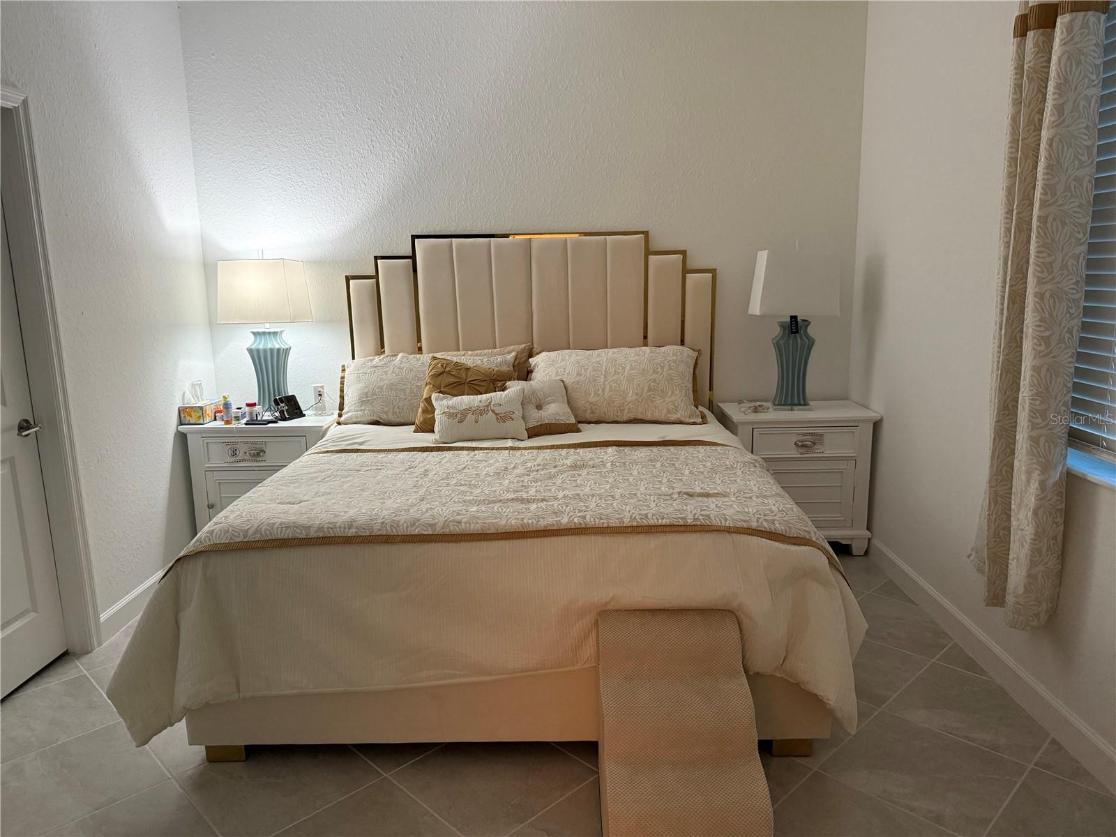 Image 18 of 33 For 8700 Seasalt Loop