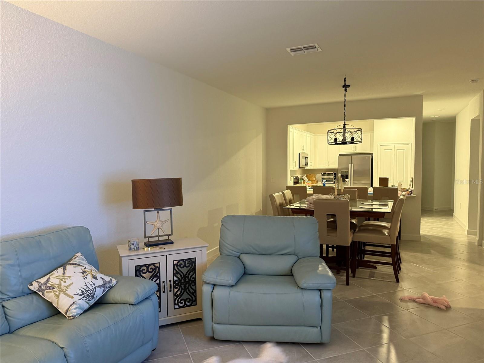 Image 3 of 33 For 8700 Seasalt Loop