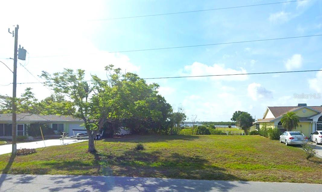 Image 2 of 14 For 3298 Daytona Drive