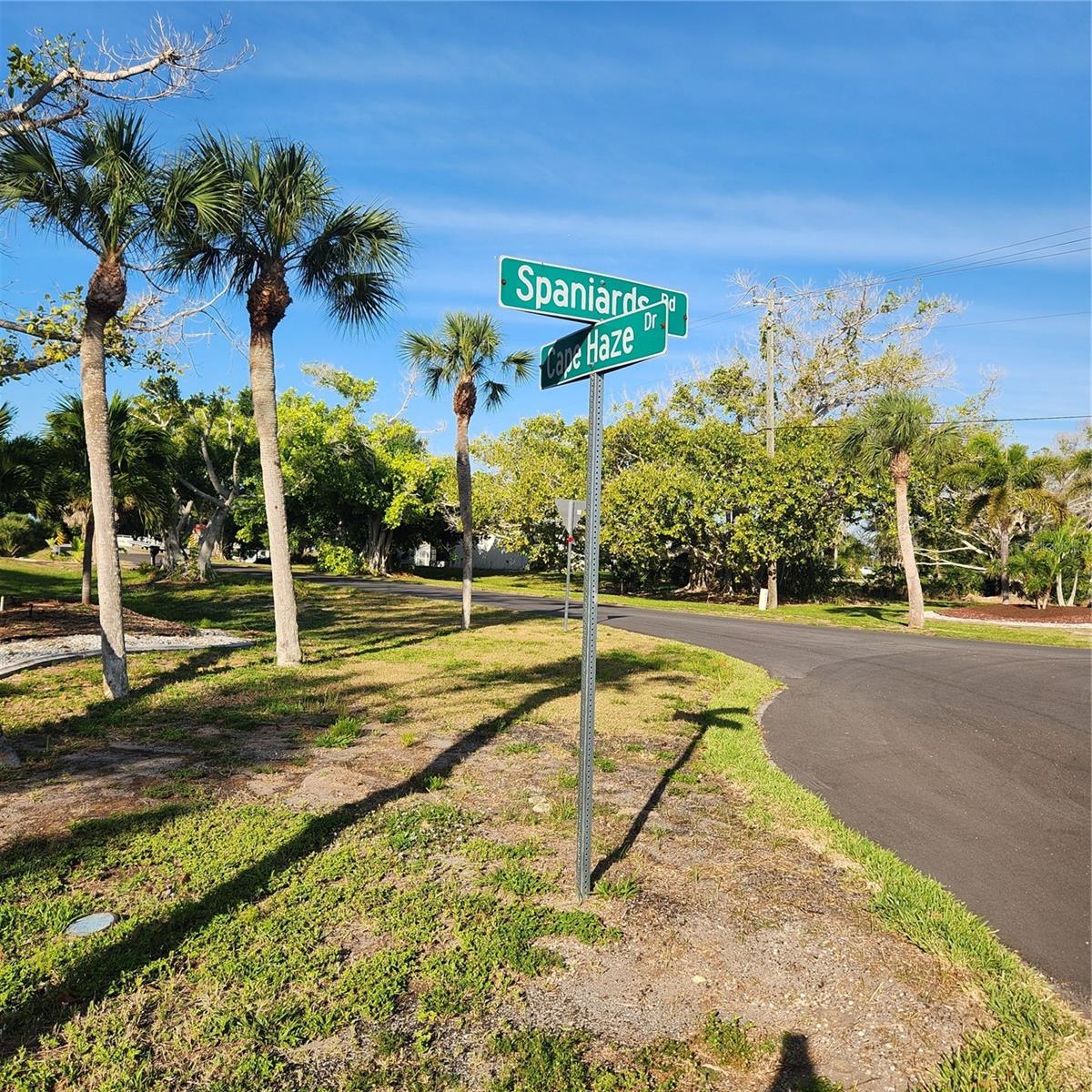 Image 2 of 9 For 420 Spaniards Road
