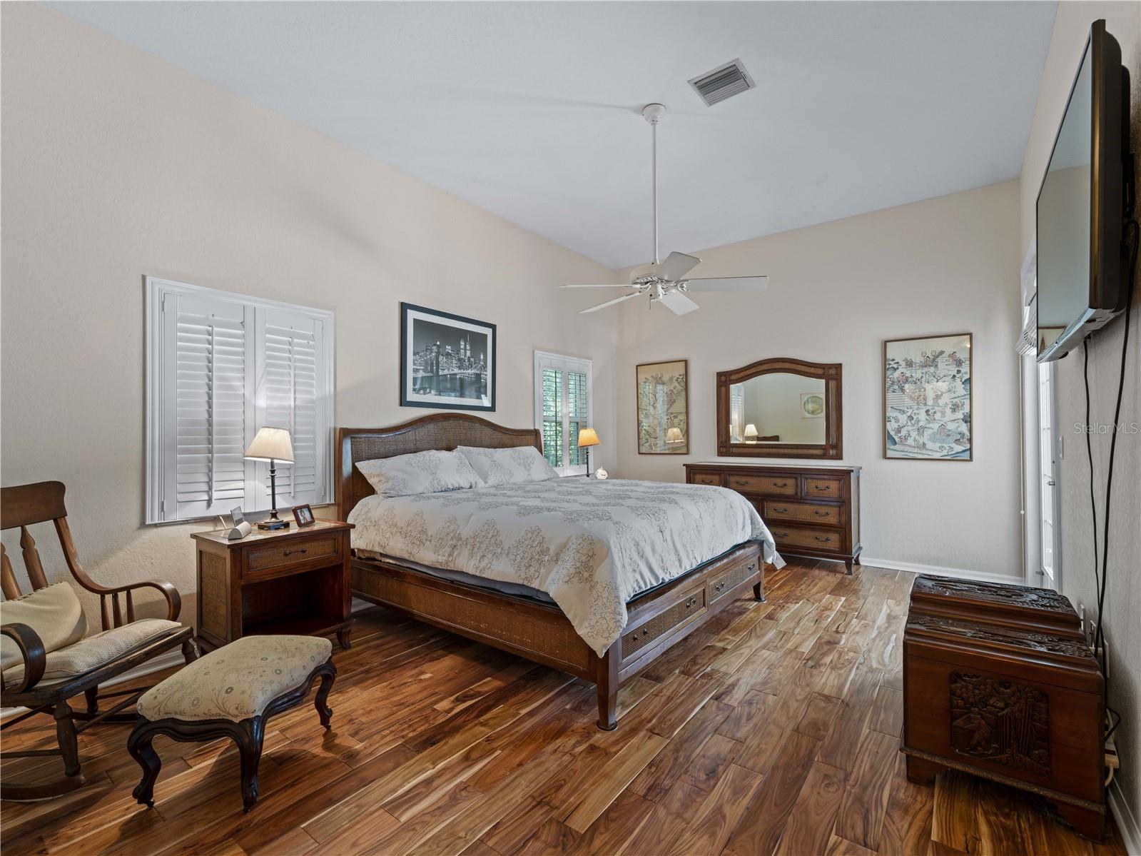 Image 54 of 80 For 1981 Bayshore Drive