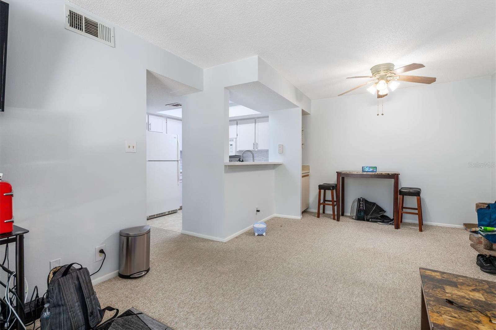 Image 10 of 42 For 19505 Quesada Avenue C203