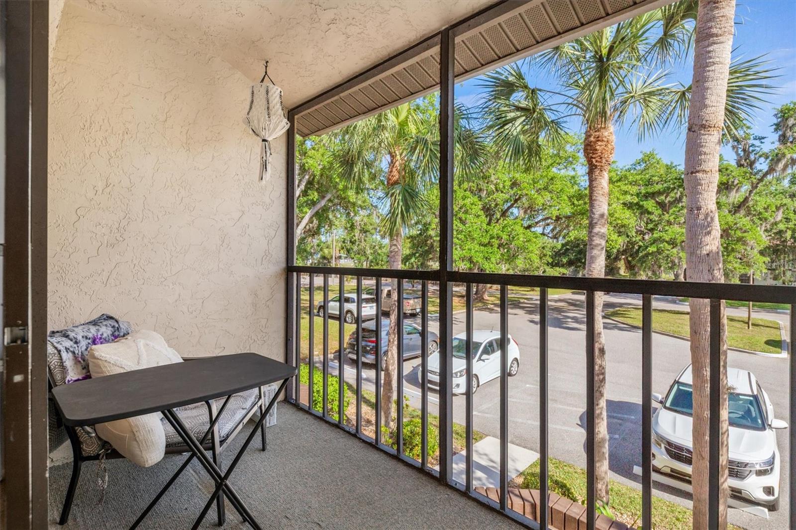 Image 11 of 42 For 19505 Quesada Avenue C203