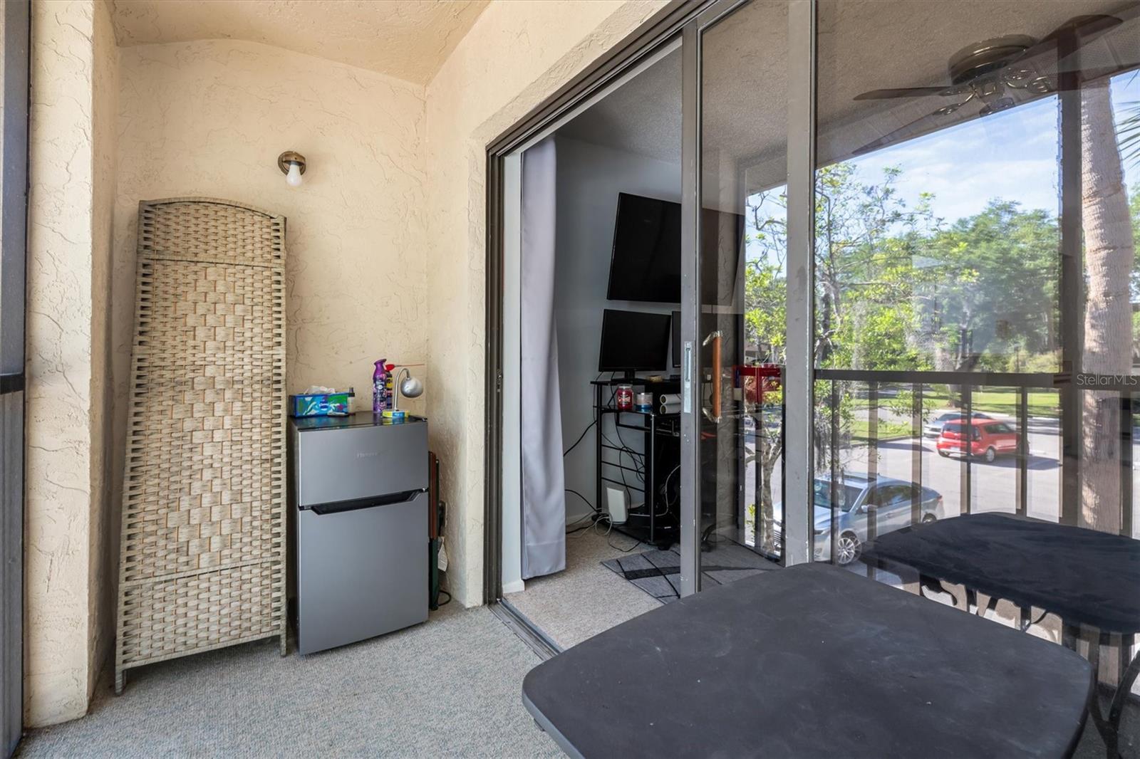 Image 12 of 42 For 19505 Quesada Avenue C203