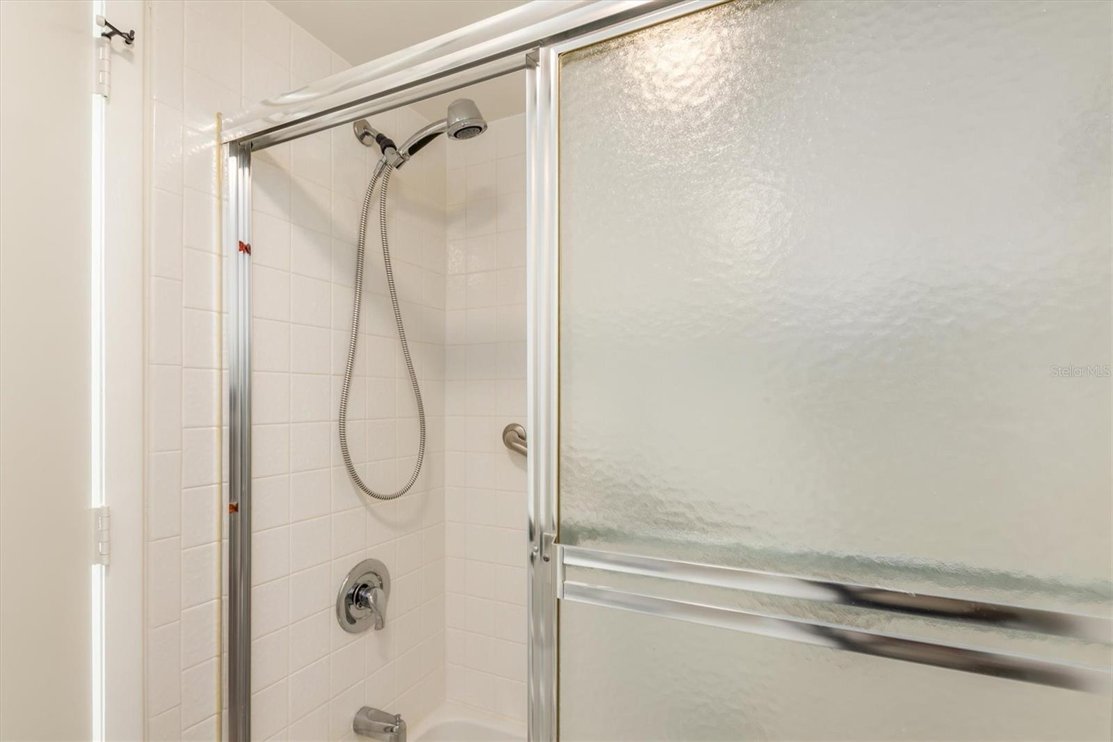 Image 25 of 42 For 19505 Quesada Avenue C203