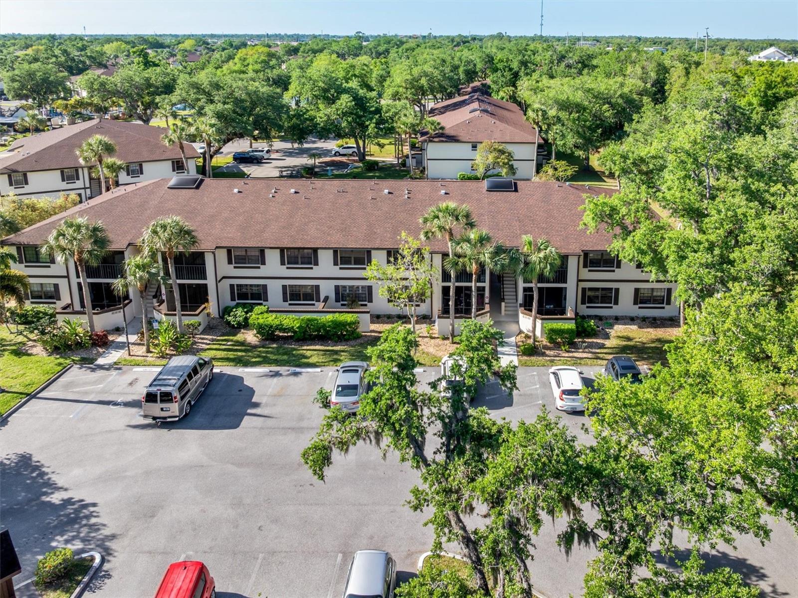 Image 29 of 42 For 19505 Quesada Avenue C203