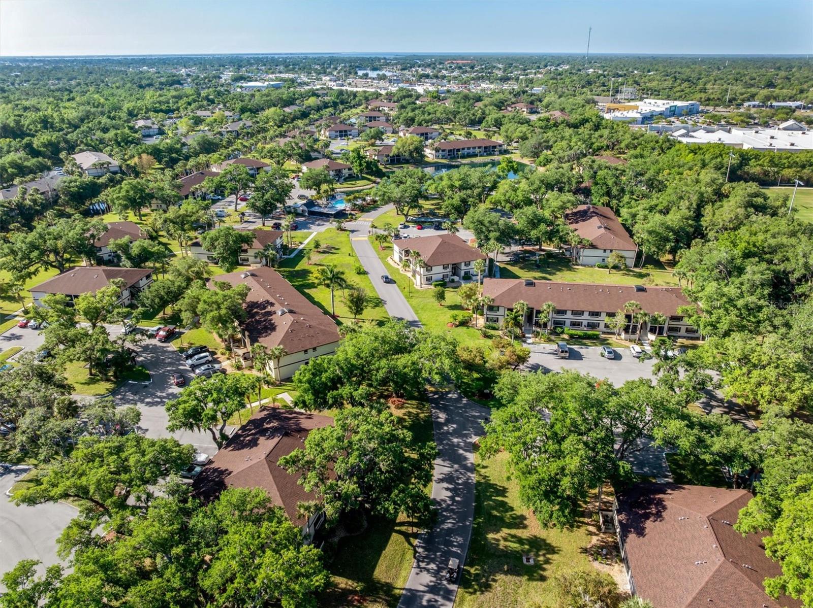 Image 34 of 42 For 19505 Quesada Avenue C203