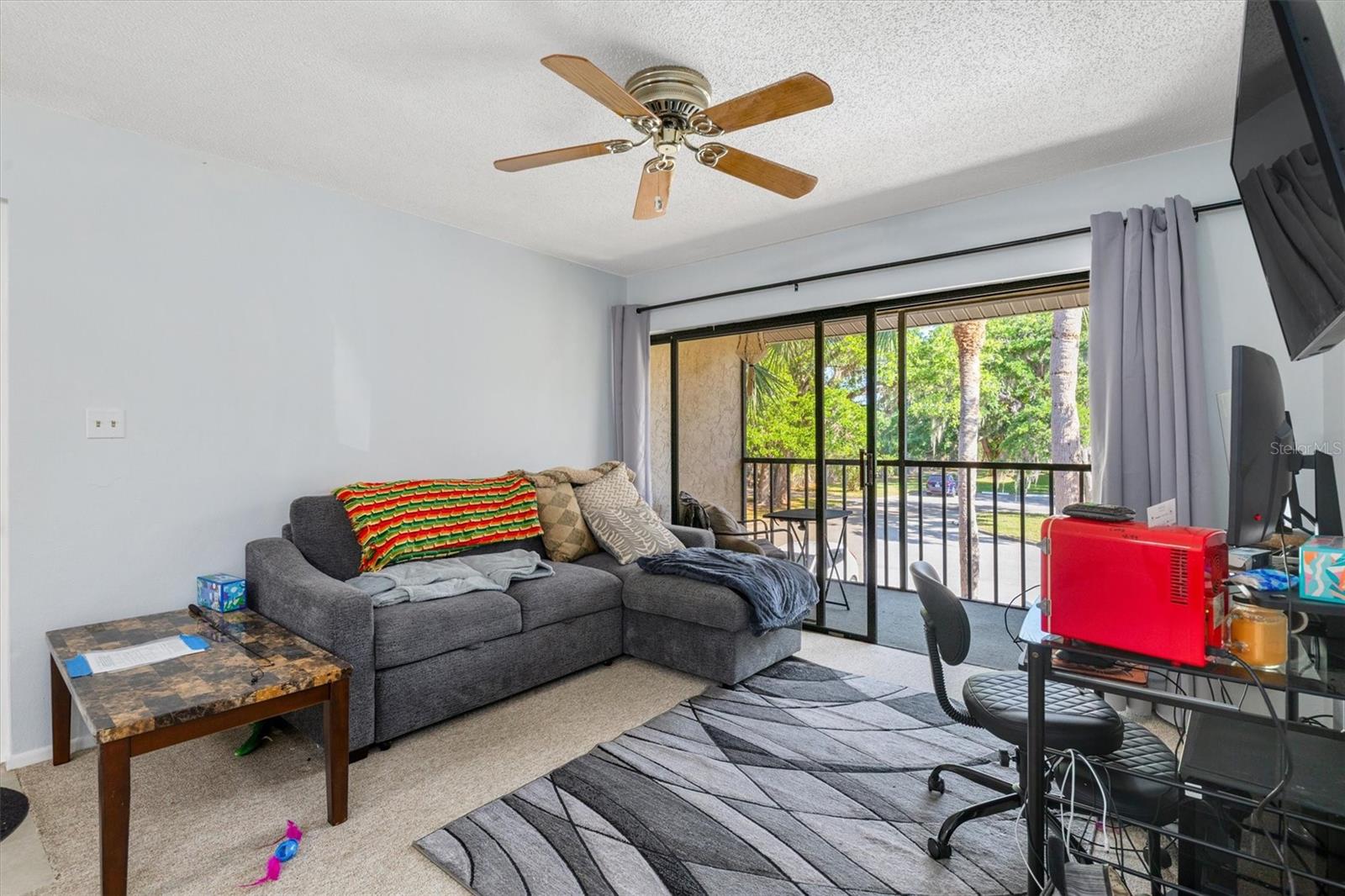 Image 7 of 42 For 19505 Quesada Avenue C203