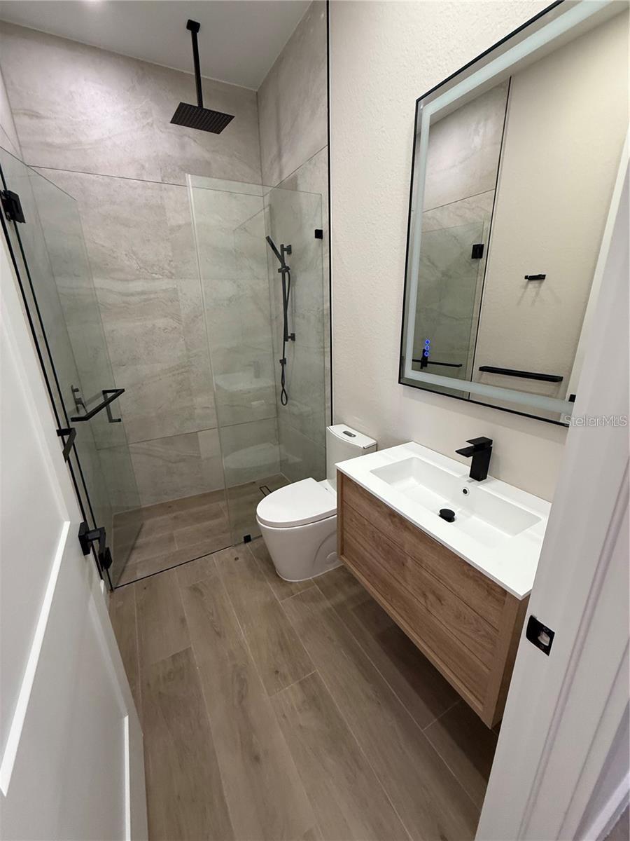 Image 10 of 20 For 47 Brig Circle E