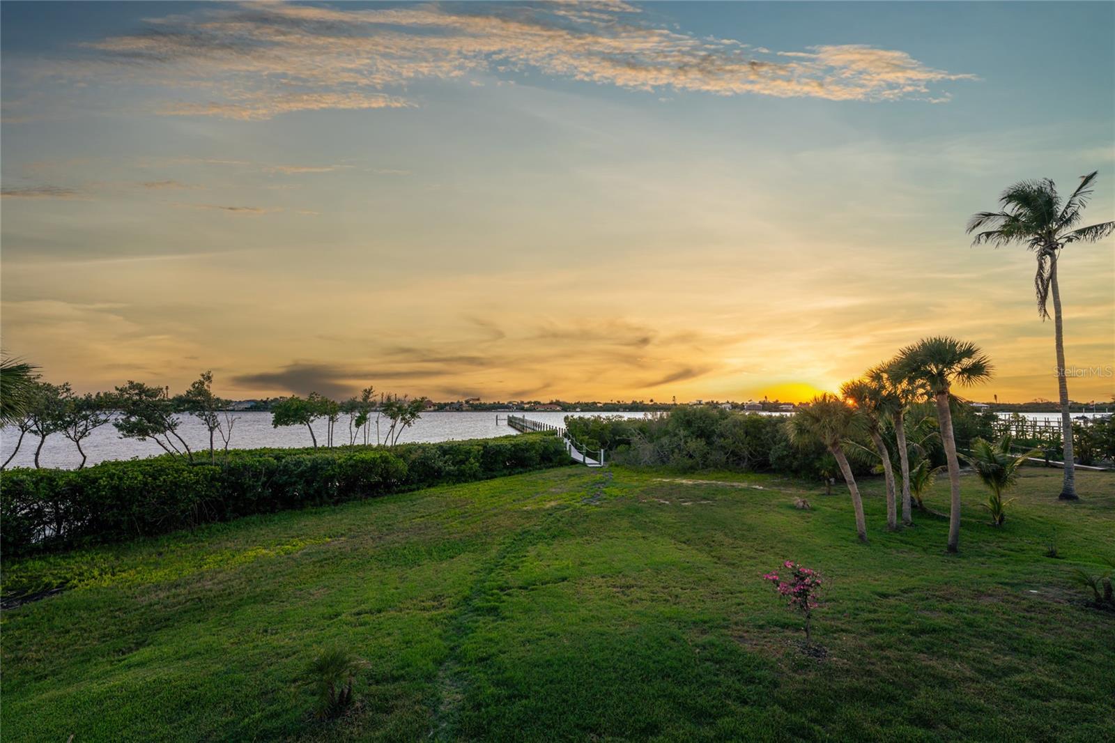 Image 11 of 22 For Bayshore Drive